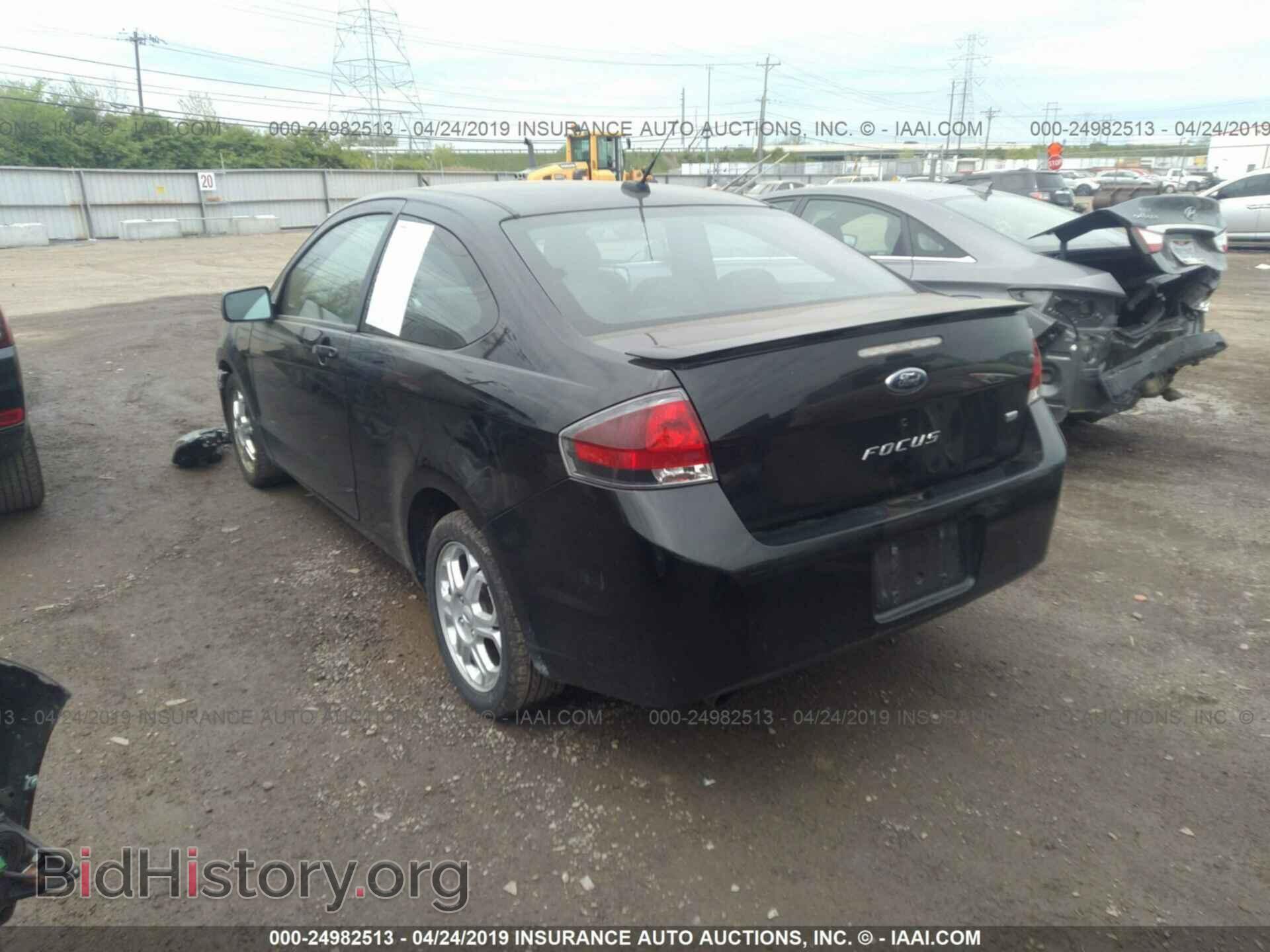 2009 FORD FOCUS - VIN: 1FAHP32N49W209637 - Фото 3
