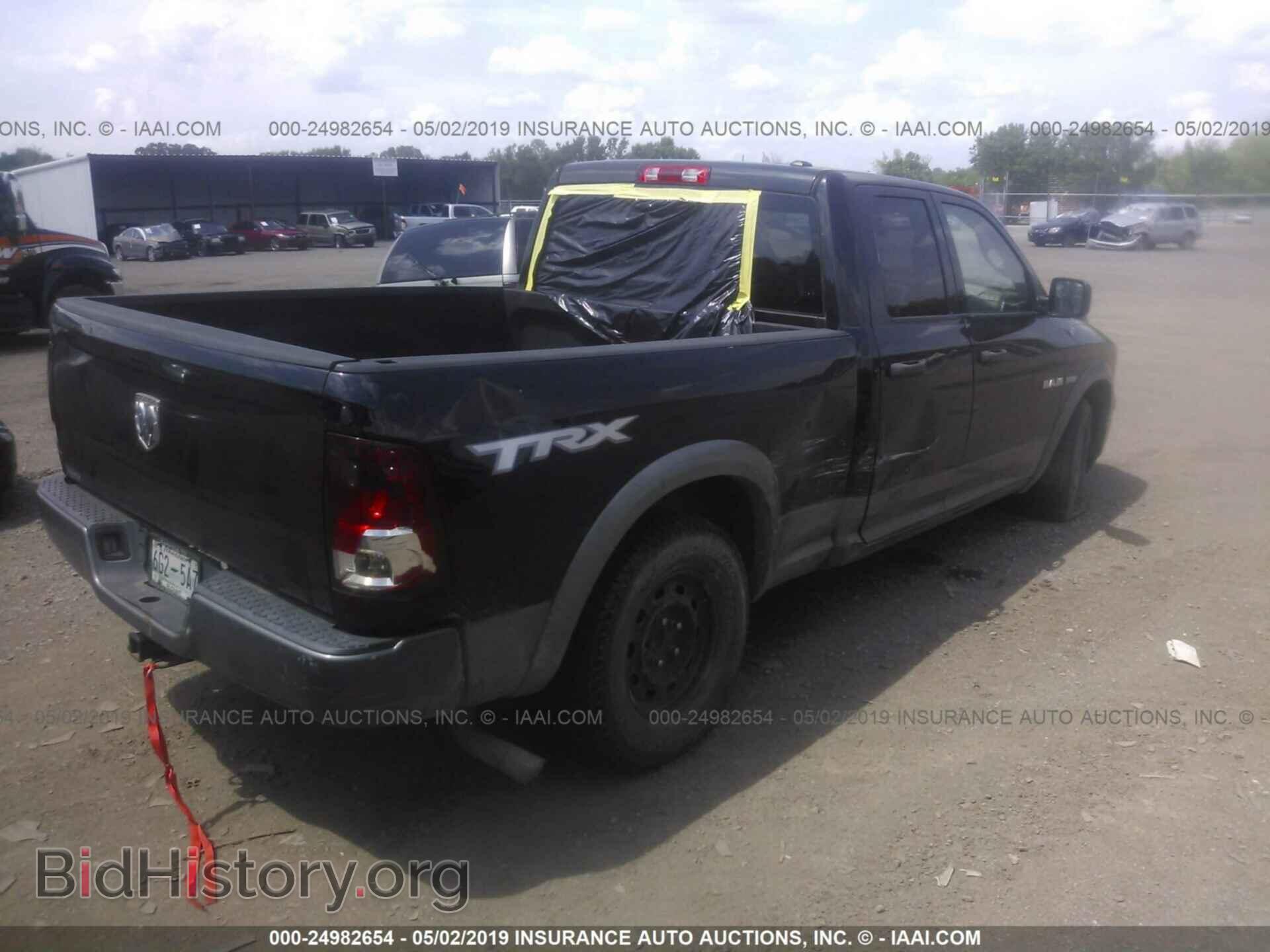 2010 DODGE RAM 1500 - VIN: 1D7RB1GT2AS101799 - Фото 4