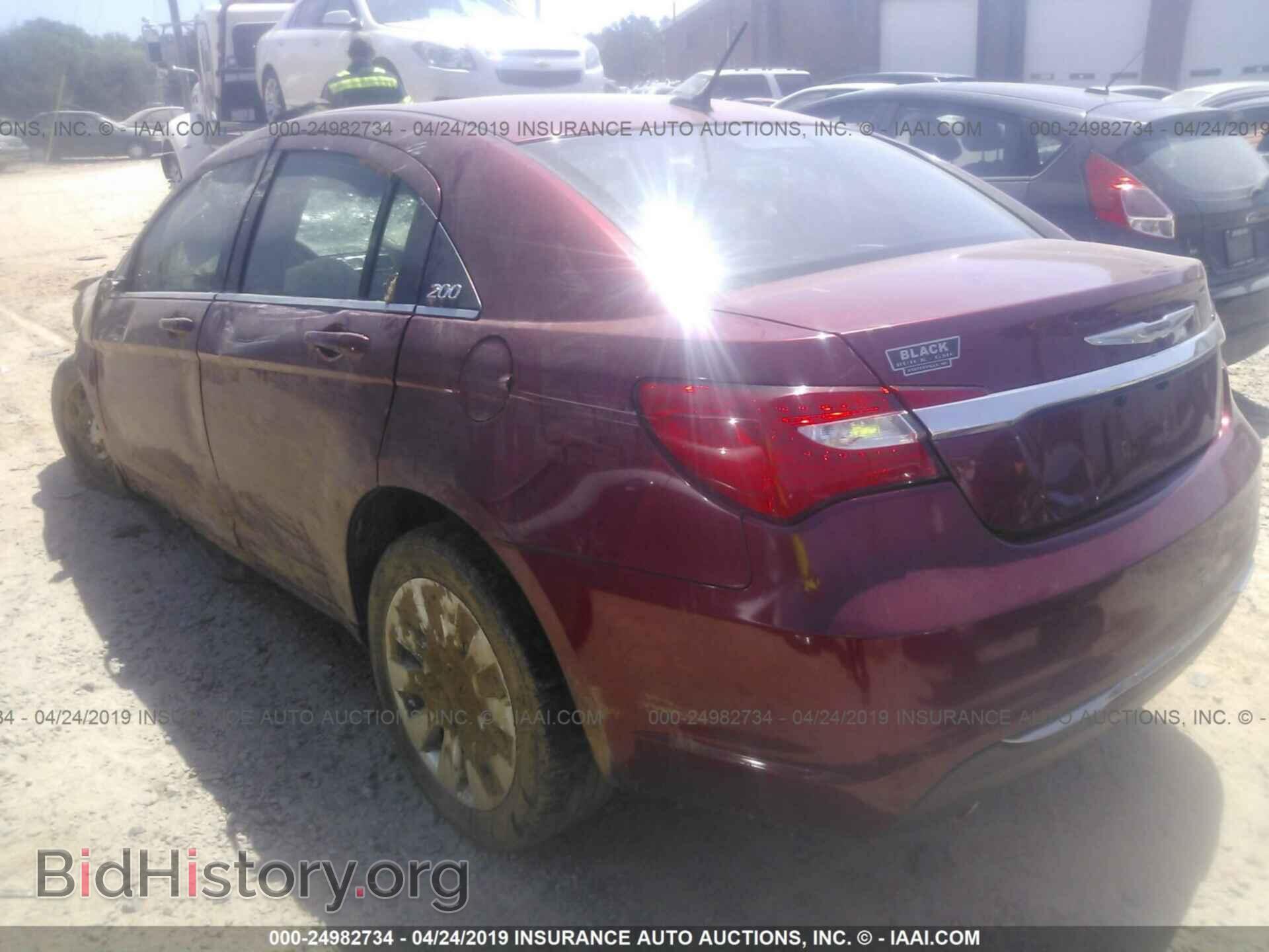 2013 CHRYSLER 200 - VIN: 1C3CCBAG2DN727004 - Фото 3