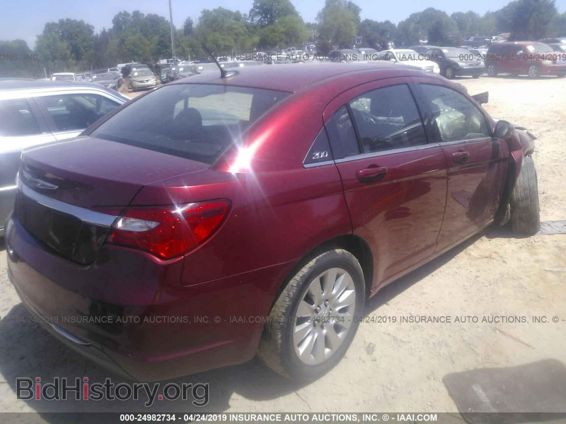 2013 CHRYSLER 200 - VIN: 1C3CCBAG2DN727004 - Фото 4