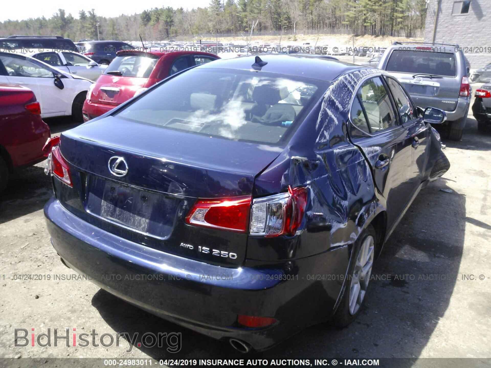 2011 LEXUS IS - VIN: JTHCF5C21B5051162 - Photo 4
