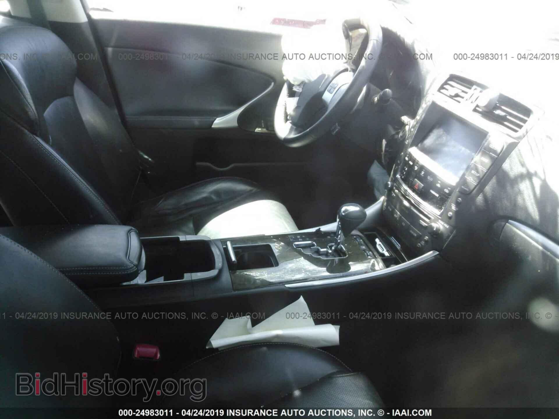 2011 LEXUS IS - VIN: JTHCF5C21B5051162 - Photo 5
