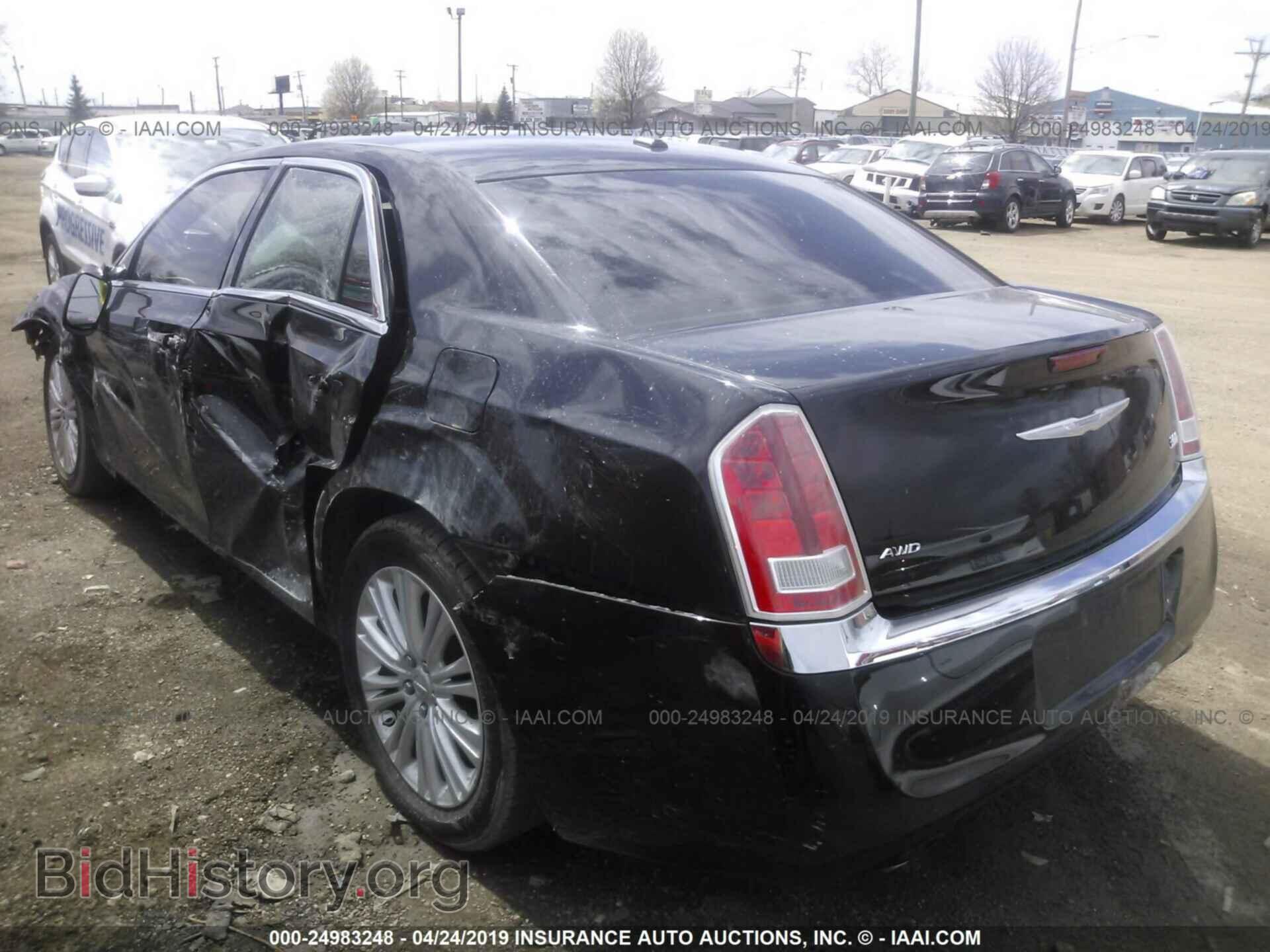 2013 CHRYSLER 300 - VIN: 2C3CCARG1DH505514 - Фото 3