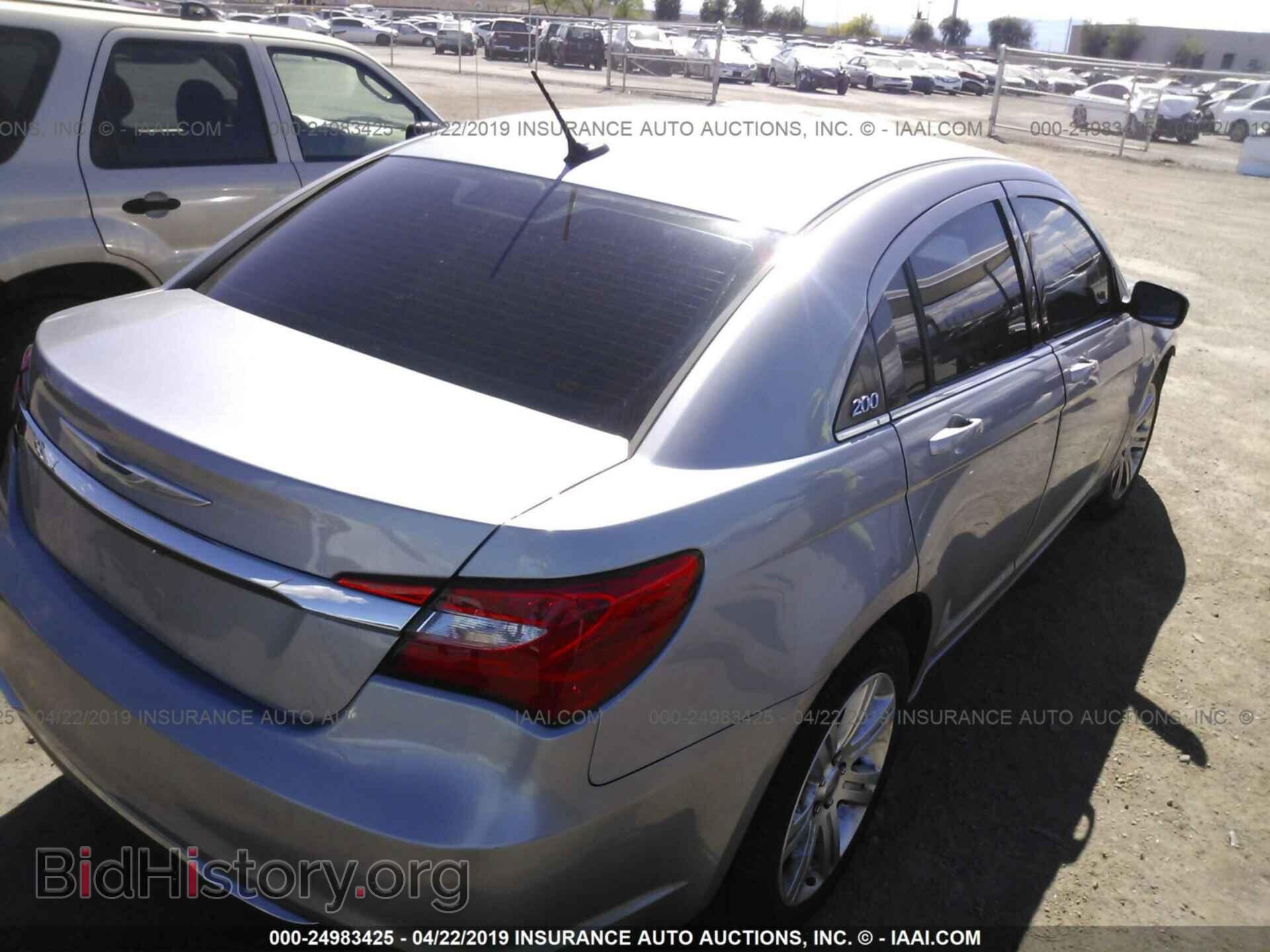 2013 CHRYSLER 200 - VIN: 1C3CCBBB4DN734958 - Photo 4