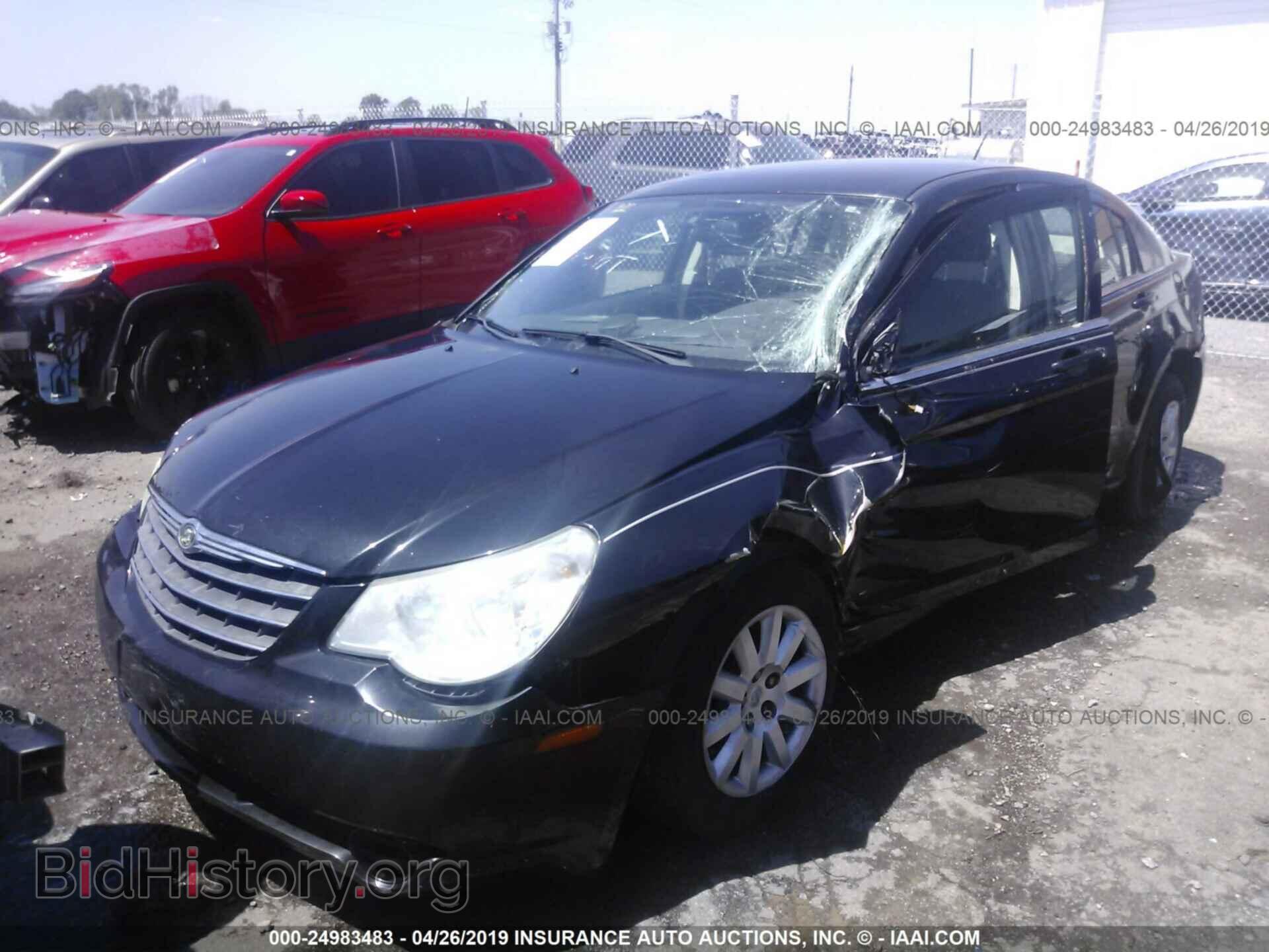2010 CHRYSLER SEBRING - VIN: 1C3CC4FB3AN162766 - Фото 2