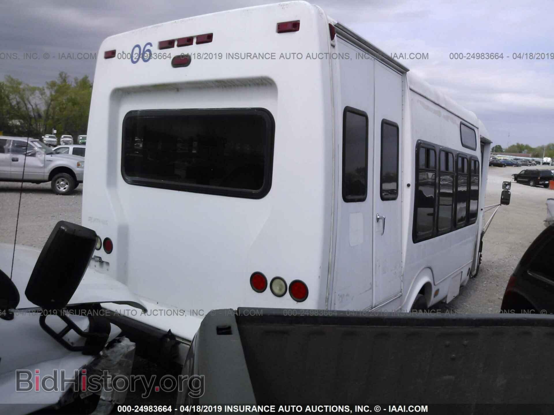 2007 FORD ECONOLINE - VIN: 1FDXE45P67DA27473 - Фото 4