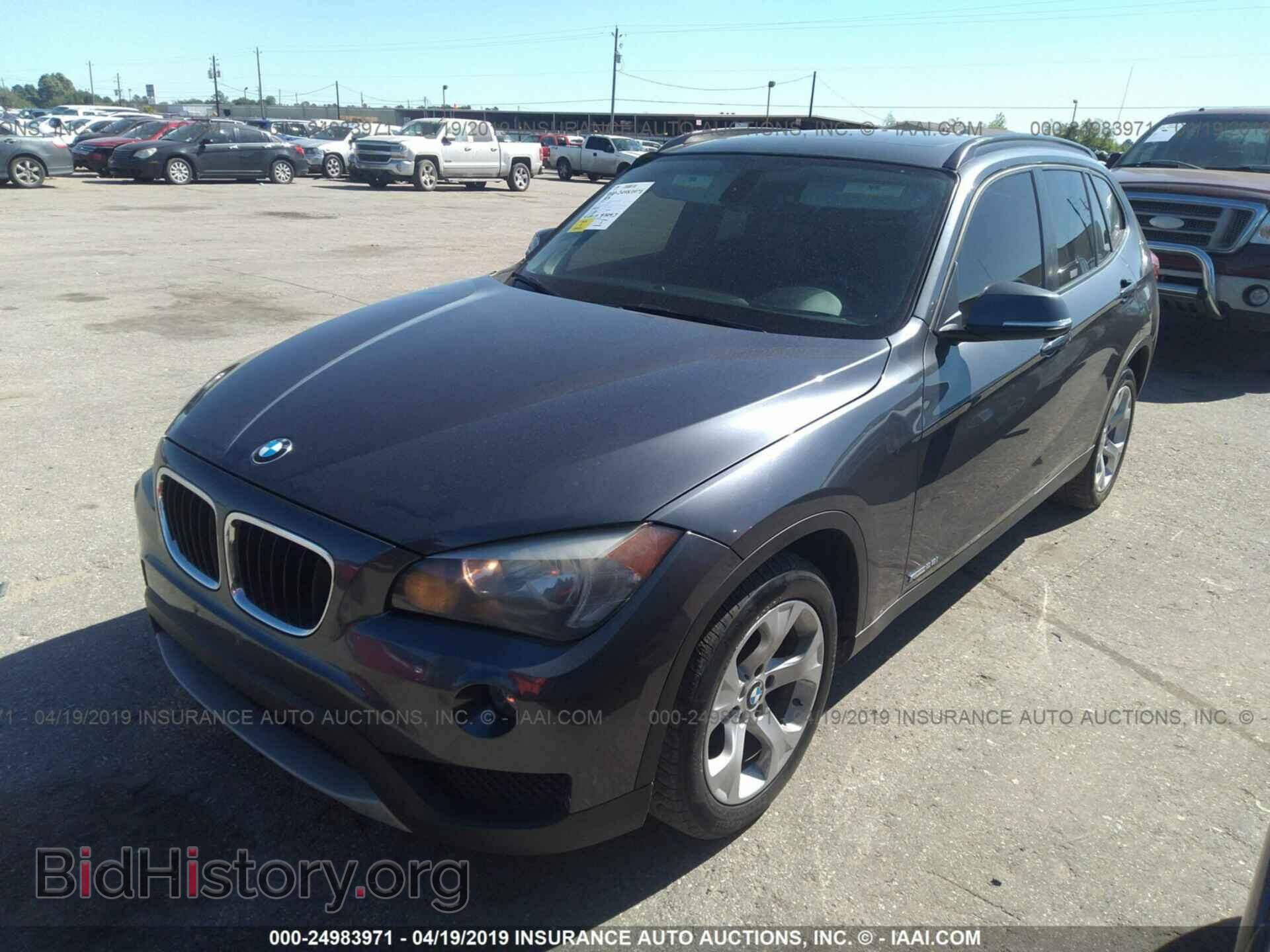 2014 BMW X1 - VIN: WBAVM1C55EVW47184 - Фото 2