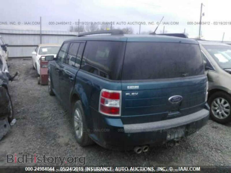 2011 Ford FLEX (VIN 2FMGK5BCXBBD20565) — фото 3 из 10