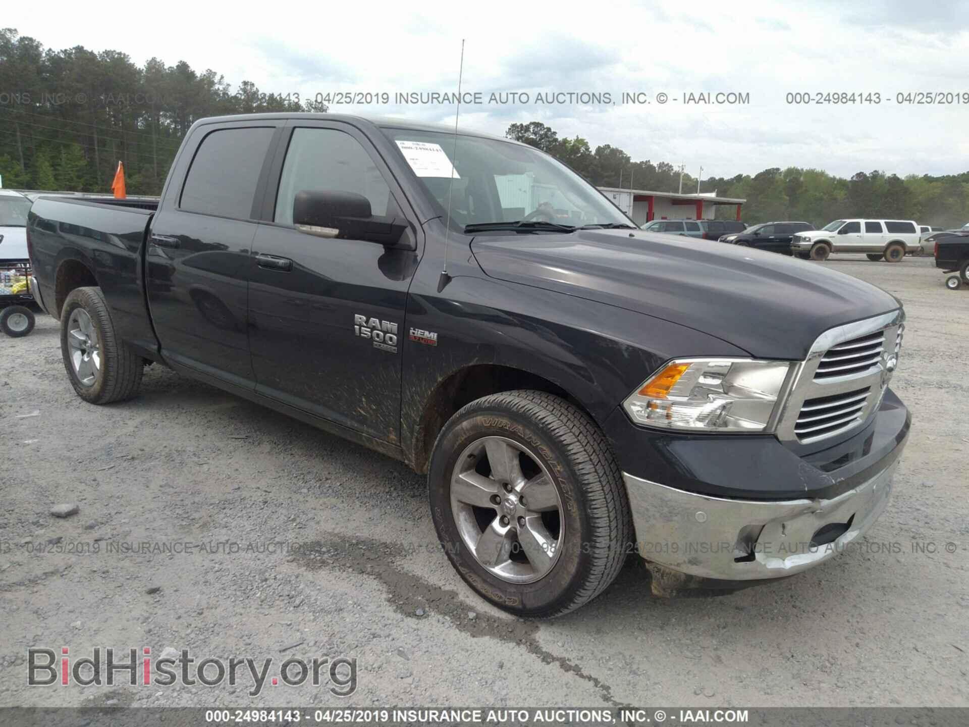 Photo 1C6RR7TT3KS566907 - RAM 1500 CLASSIC 2019