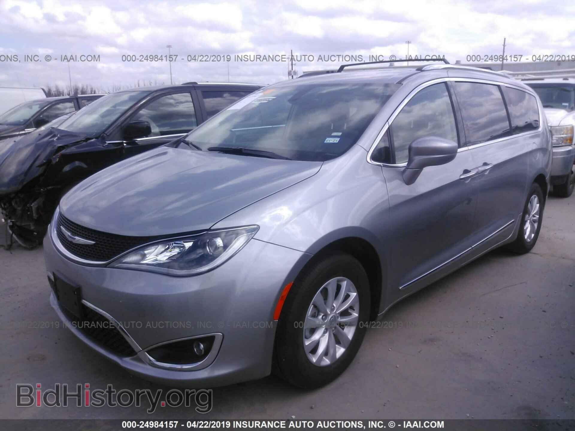2019 CHRYSLER PACIFICA - VIN: 2C4RC1BG2KR627144 - Photo 2