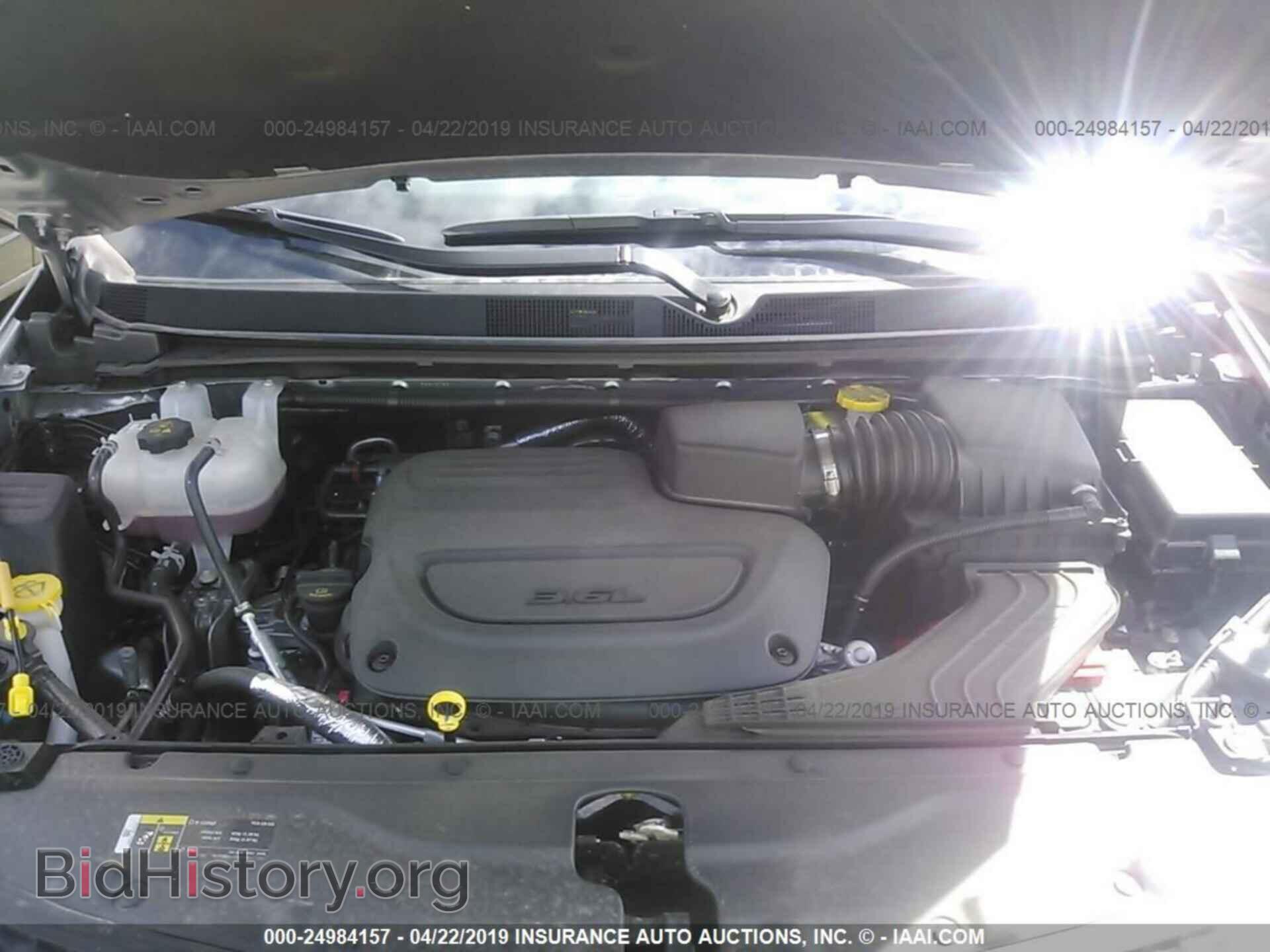 2019 CHRYSLER PACIFICA - VIN: 2C4RC1BG2KR627144 - Photo 10