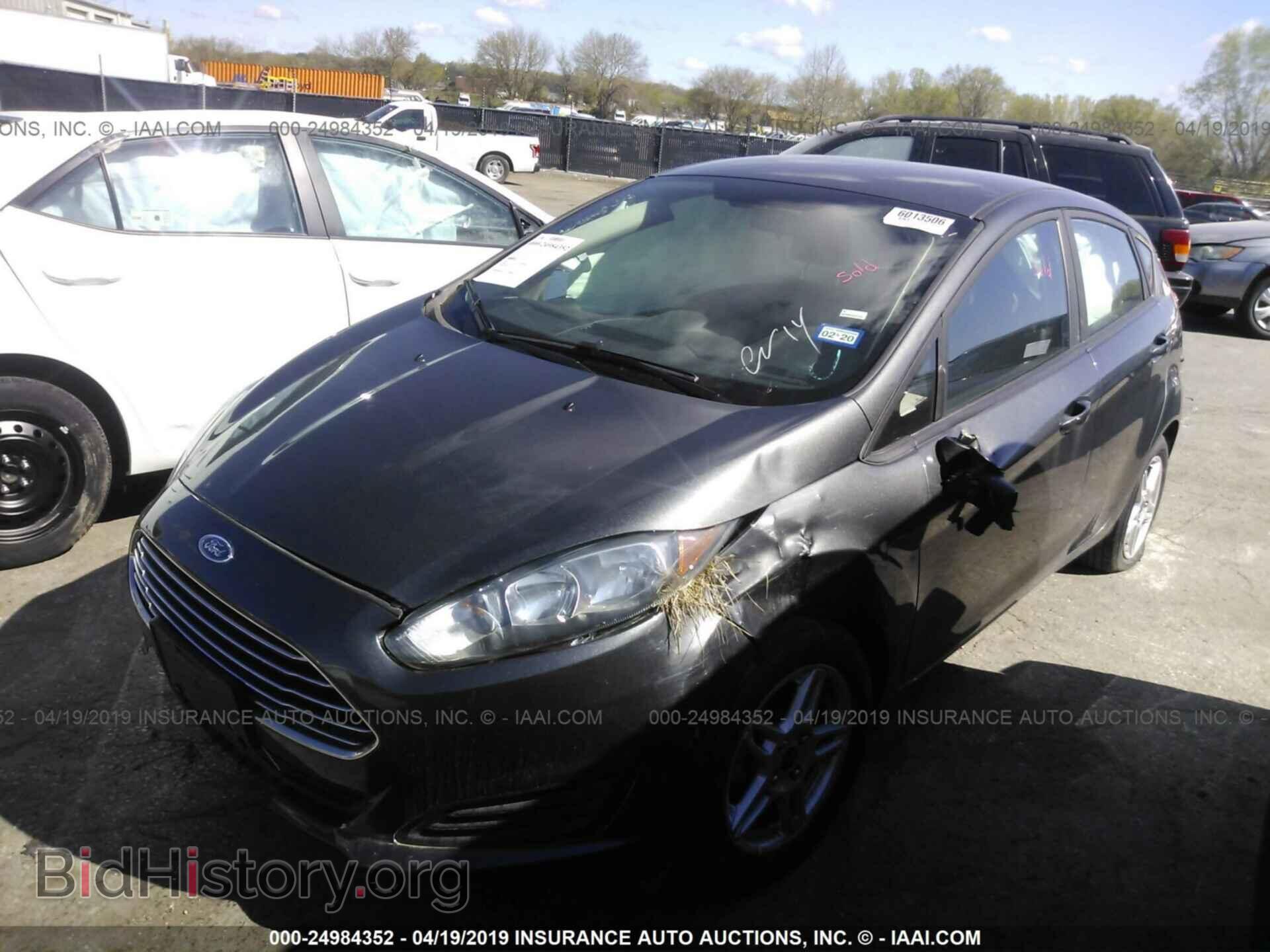 2018 FORD FIESTA - VIN: 3FADP4EJ3JM115752 - Фото 2