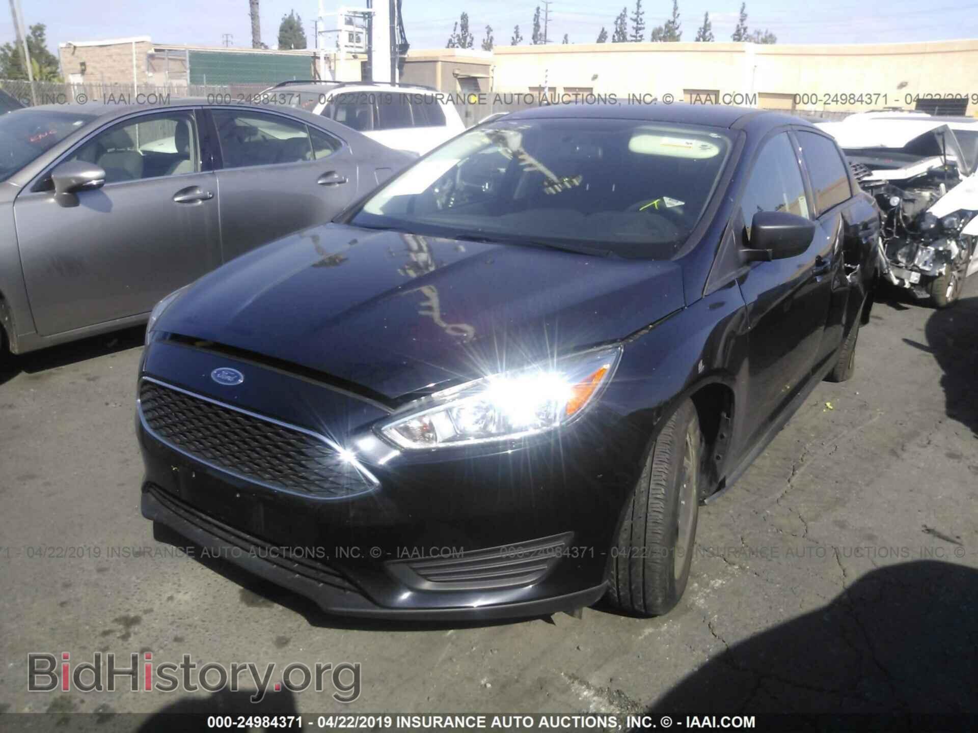 2017 FORD FOCUS - VIN: 1FADP3E24HL258238 - Фото 2