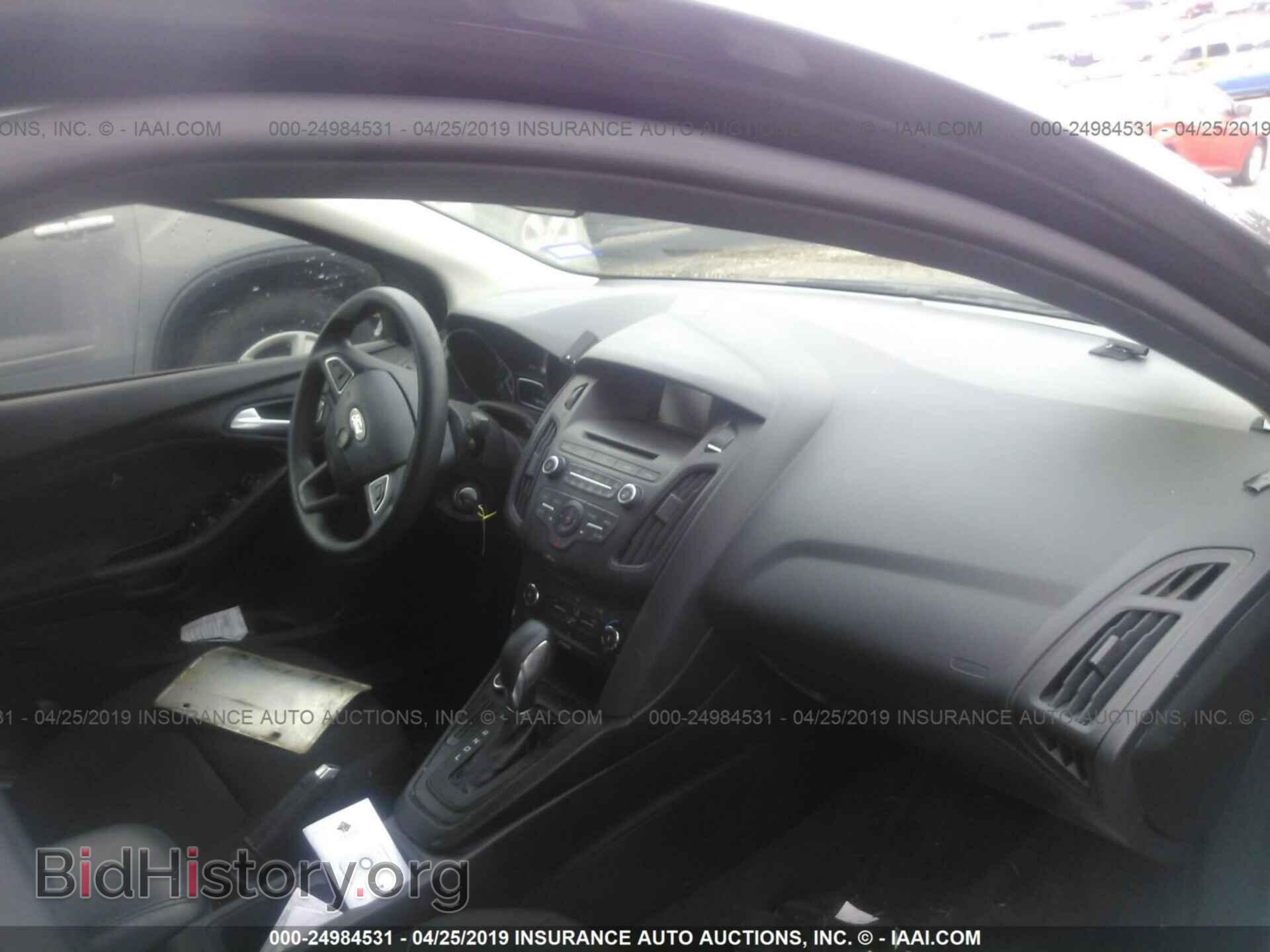 2017 FORD FOCUS - VIN: 1FADP3F24HL209006 - Photo 5