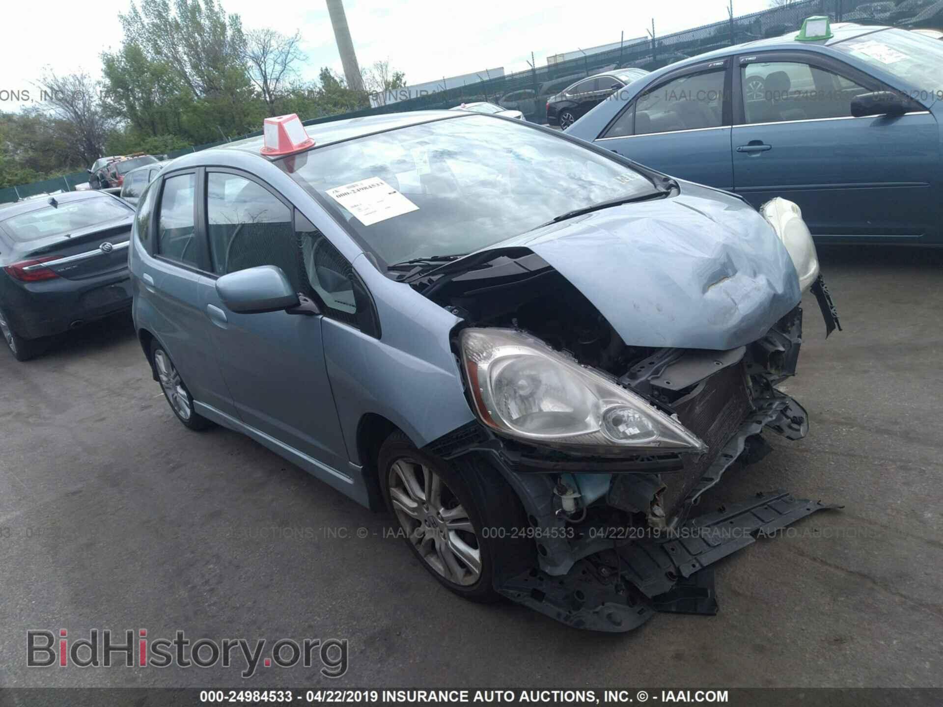 Фотография JHMGE8H55BC017133 - HONDA FIT 2011