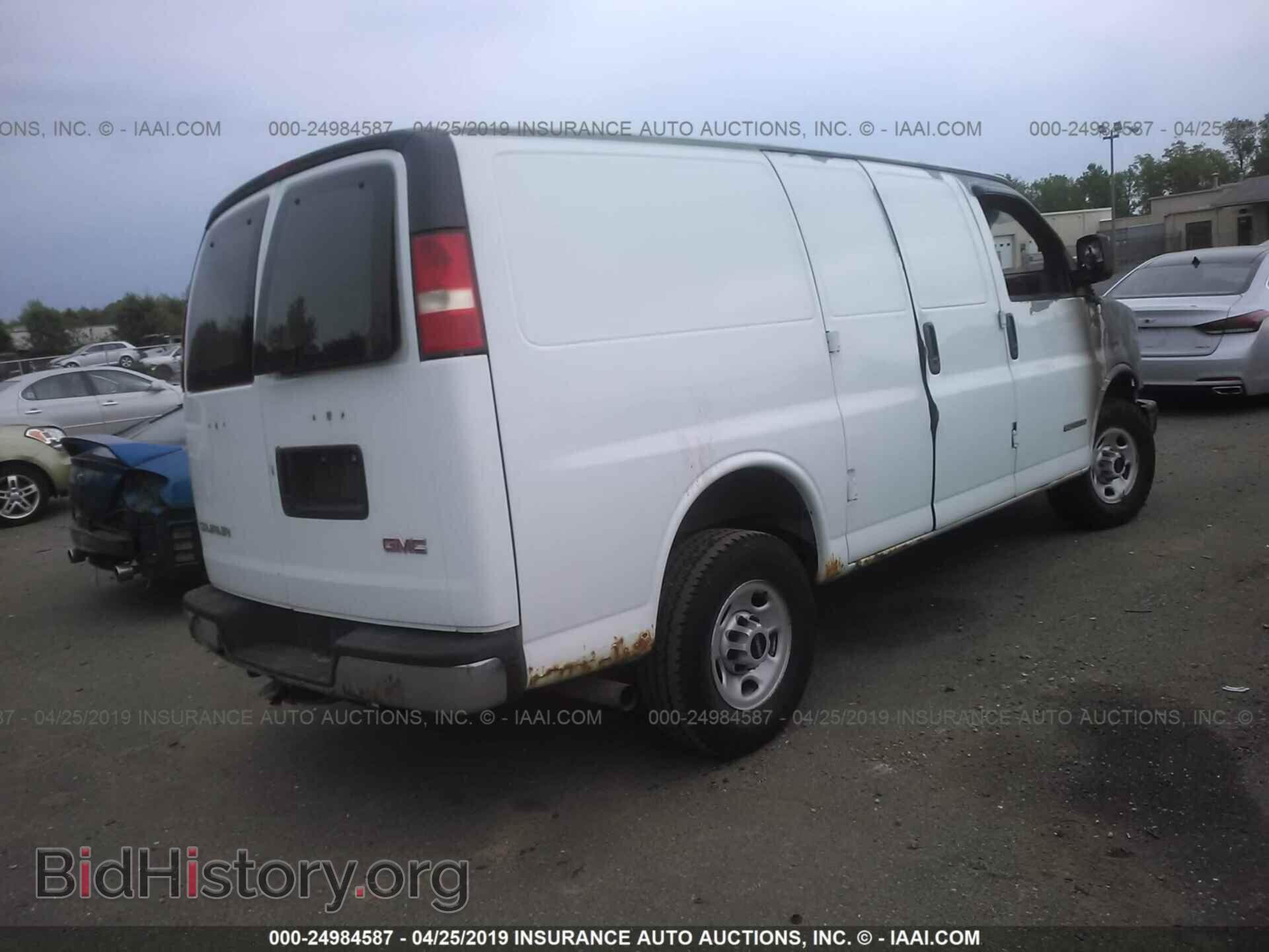 2003 GMC SAVANA - VIN: 1GTHG35U831237278 - Photo 4