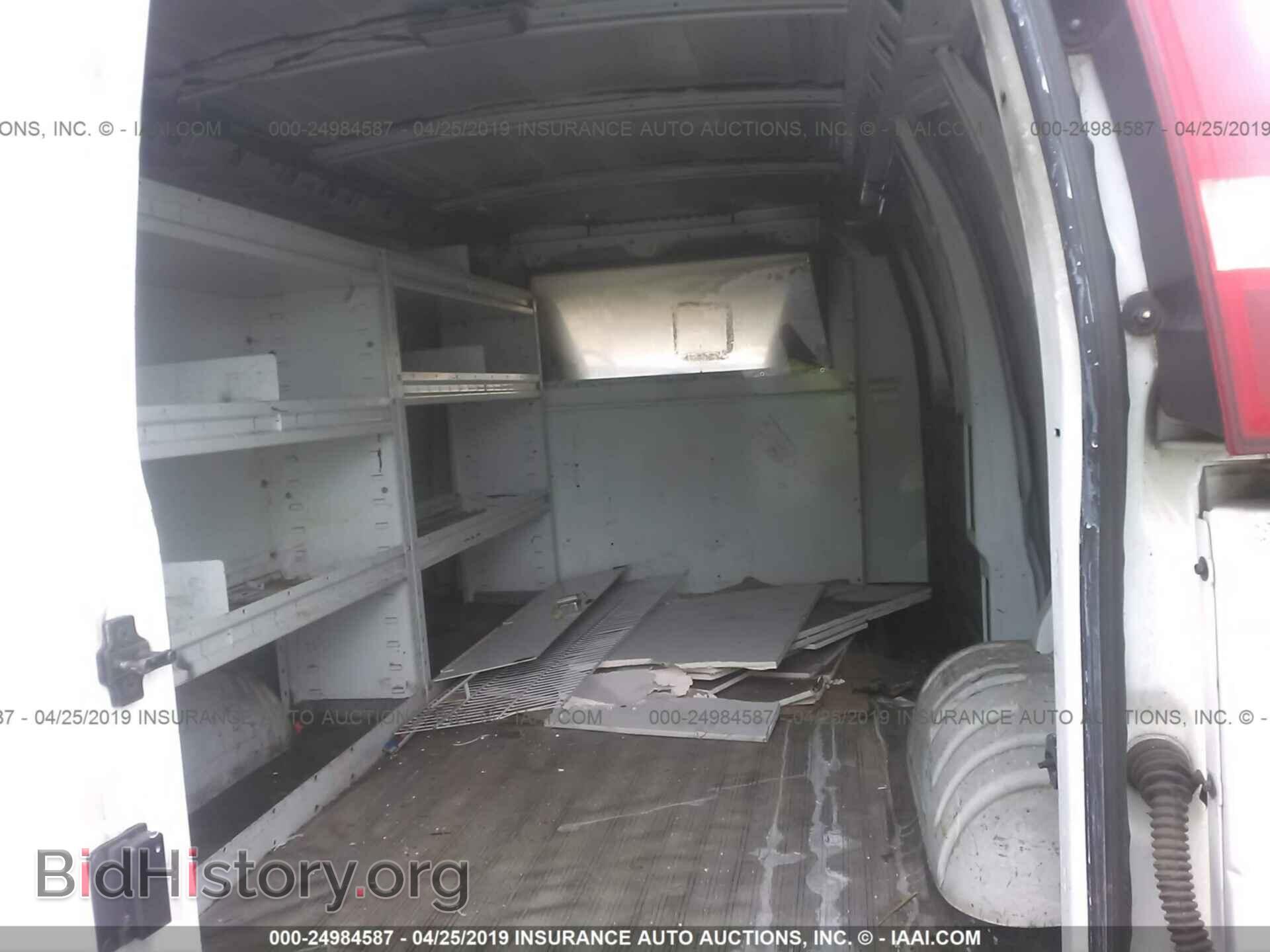 2003 GMC SAVANA - VIN: 1GTHG35U831237278 - Photo 8