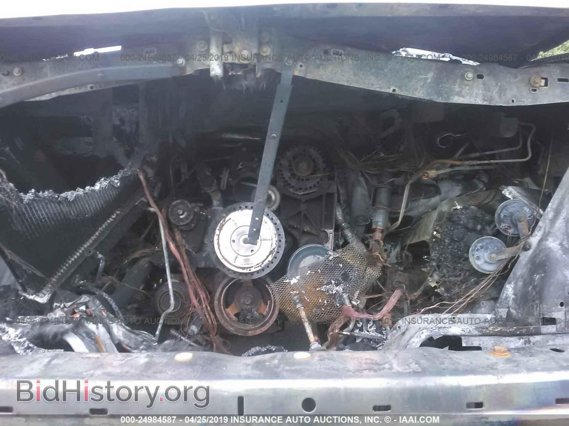 2003 GMC SAVANA - VIN: 1GTHG35U831237278 - Photo 10