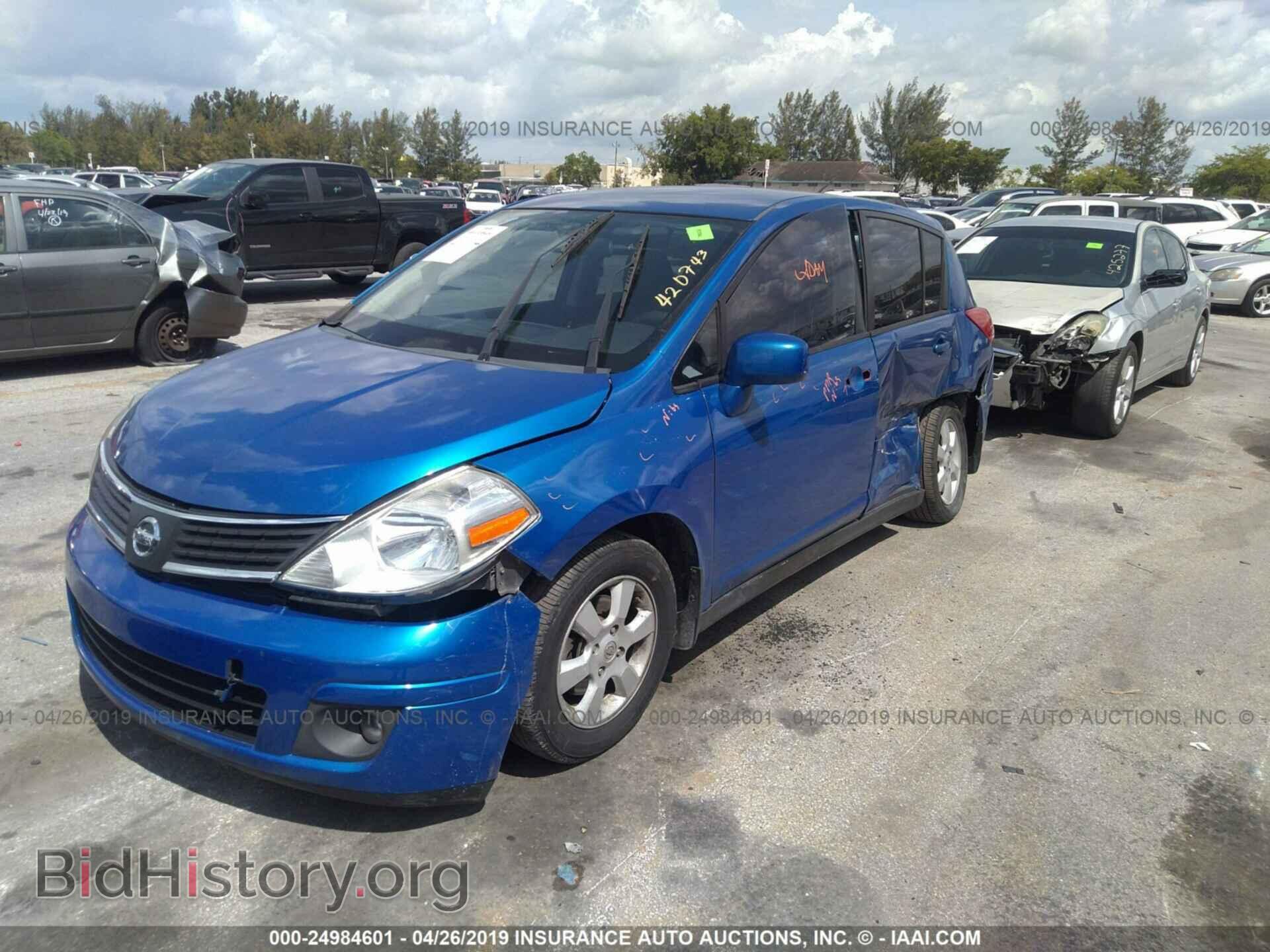 2008 NISSAN VERSA - VIN: 3N1BC13E98L420743 - Фото 2