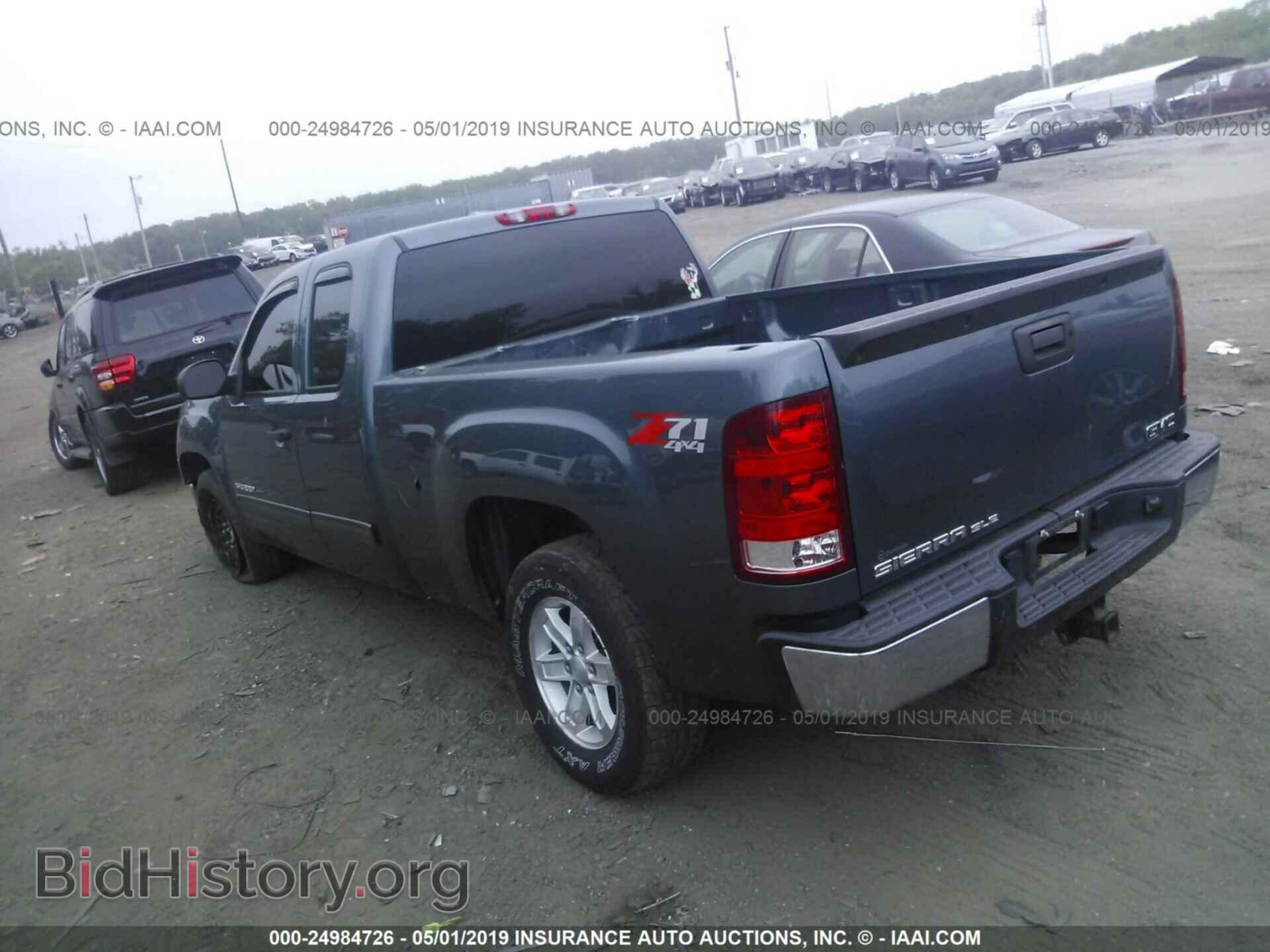 2013 GMC SIERRA - VIN: 1GTR2VE78DZ281227 - Фото 3