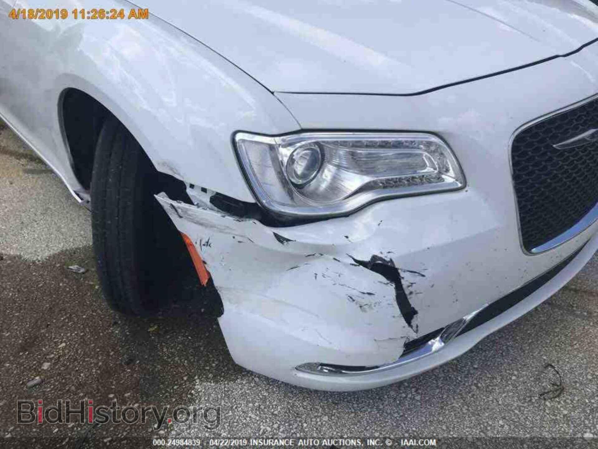 2018 CHRYSLER 300 - VIN: 2C3CCAEG9JH193640 - Фото 14