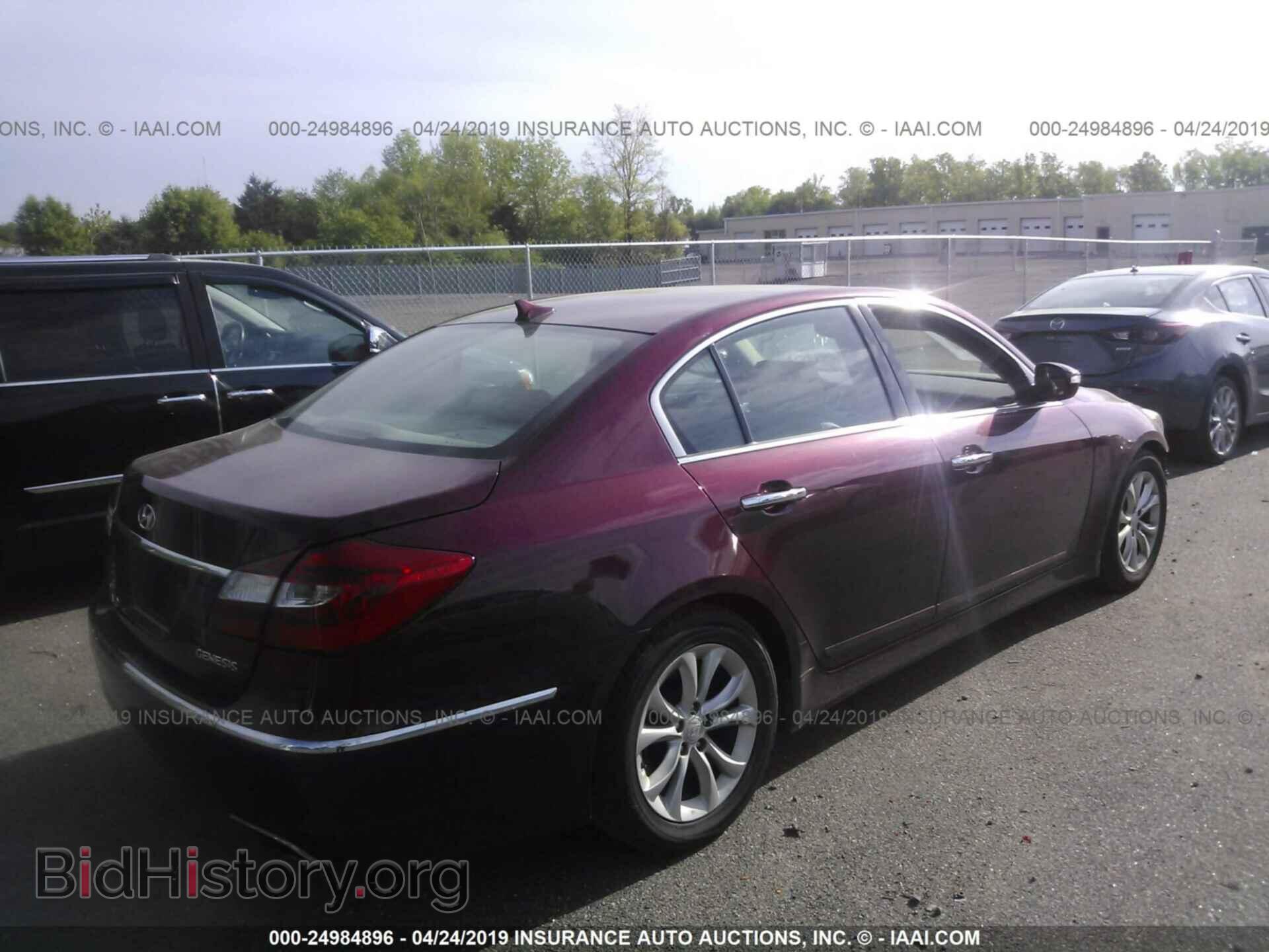 2013 HYUNDAI GENESIS - VIN: KMHGC4DD6DU220893 - Фото 4