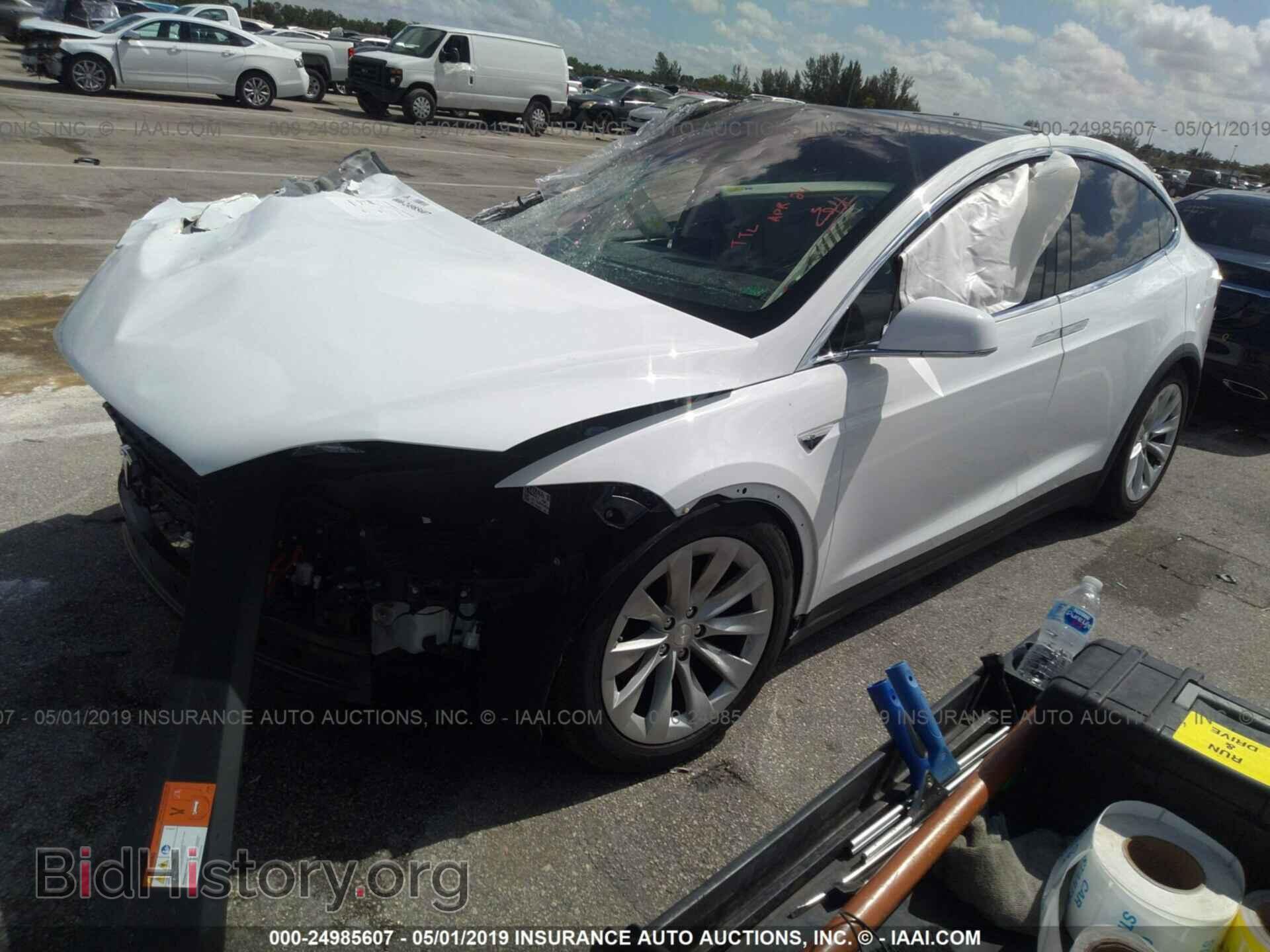 2016 TESLA MODEL X - VIN: 5YJXCAE29GF016229 - Фото 2