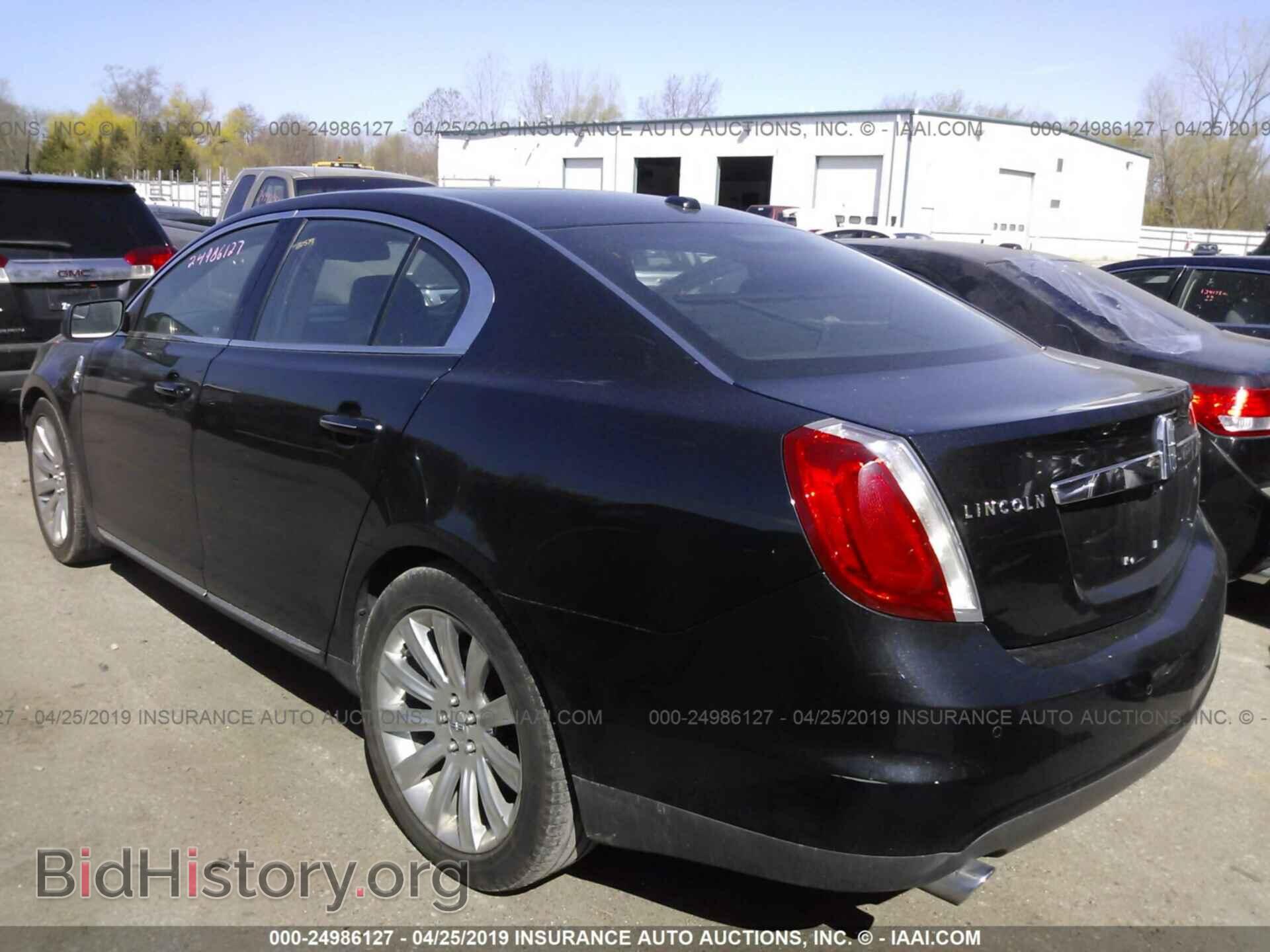 2011 LINCOLN MKS - VIN: 1LNHL9DR3BG602839 - Фото 3