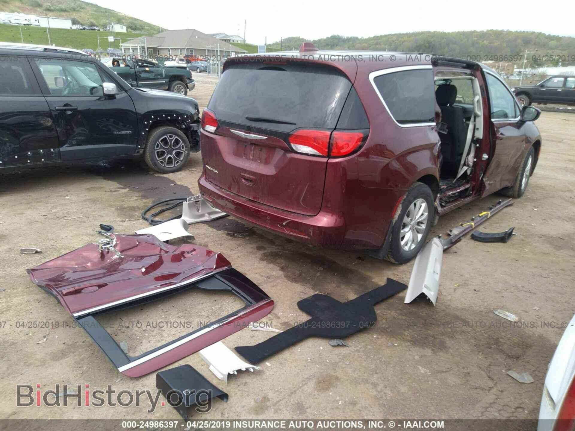 2017 CHRYSLER PACIFICA - VIN: 2C4RC1DG4HR519825 - Photo 4