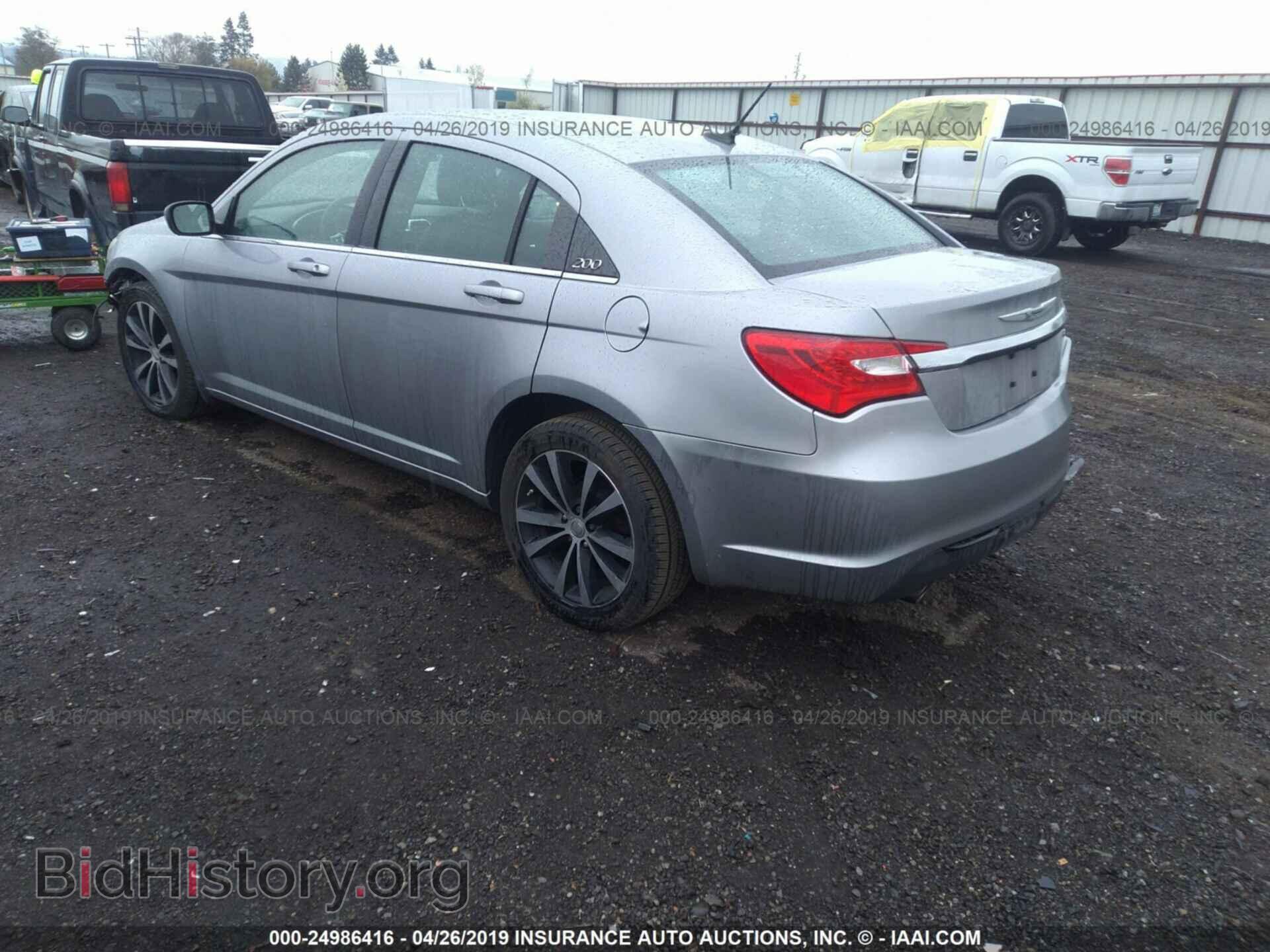 2013 CHRYSLER 200 - VIN: 1C3CCBCG4DN578298 - Photo 3
