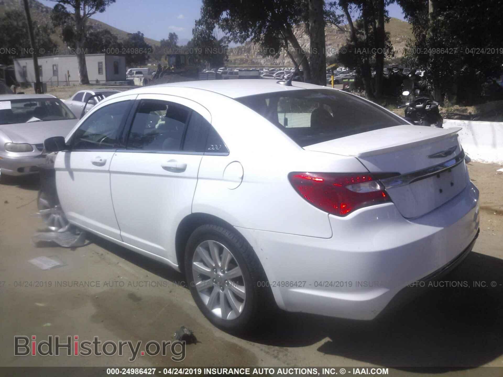 2013 CHRYSLER 200 - VIN: 1C3CCBBB7DN549660 - Photo 3