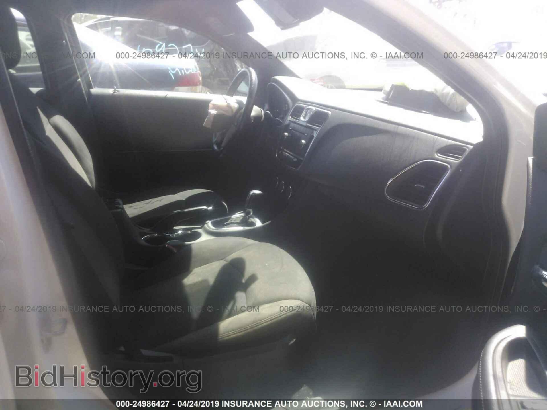 2013 CHRYSLER 200 - VIN: 1C3CCBBB7DN549660 - Photo 5