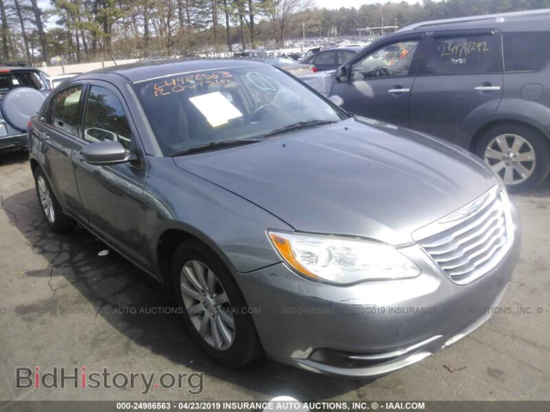 2012 Chrysler 200 Touring (VIN 1C3CCBBB0CN176783) — фото 1 из 10, IAAI, повреждение: задняя часть