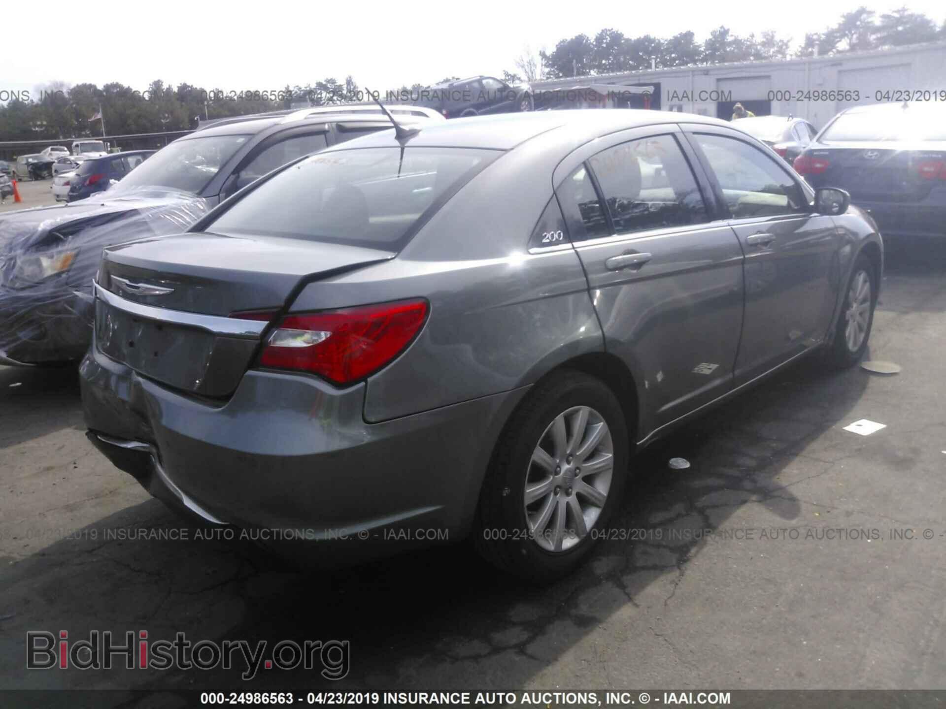 2012 CHRYSLER 200 - VIN: 1C3CCBBB0CN176783 - Фото 4