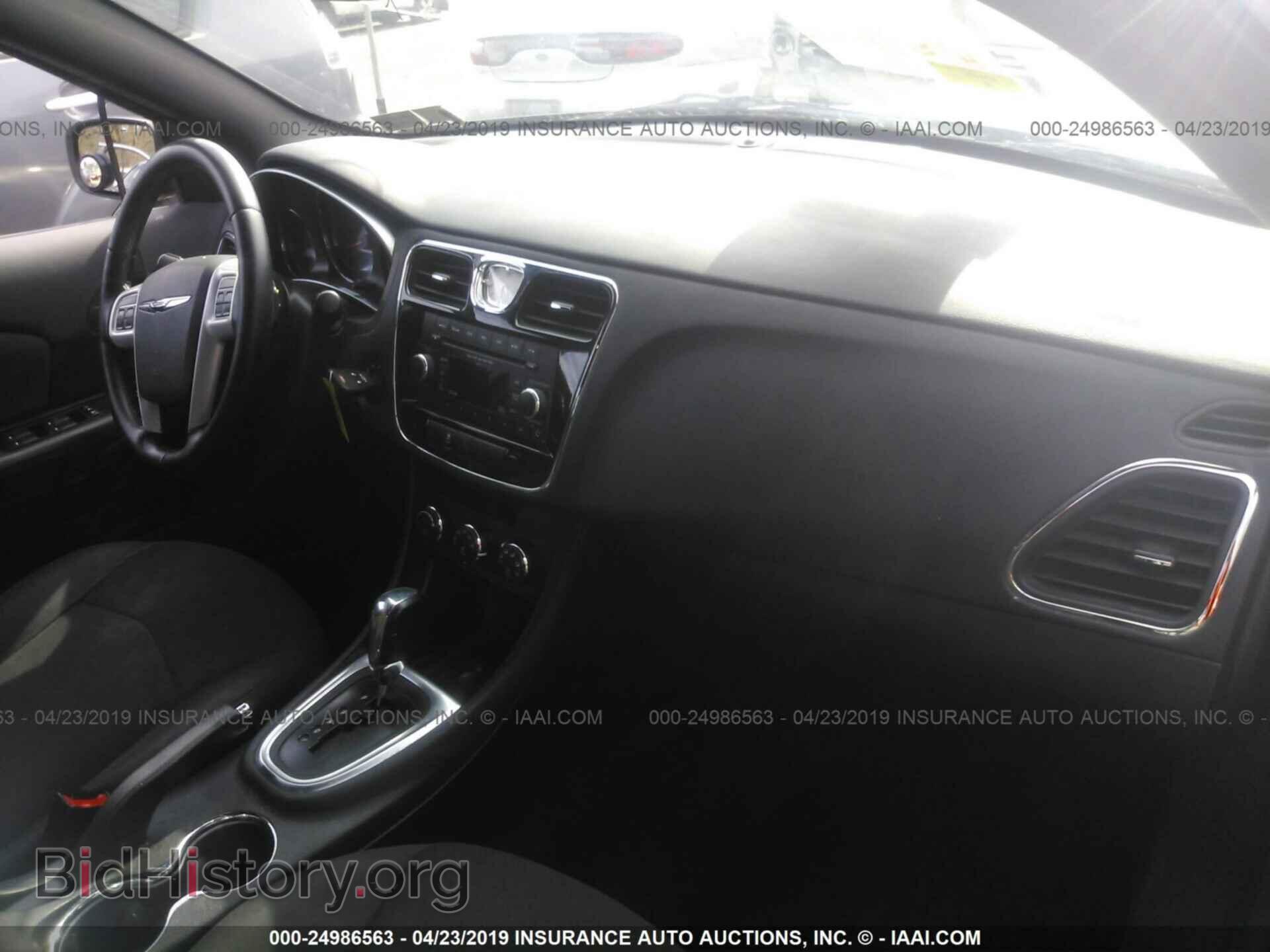 2012 CHRYSLER 200 - VIN: 1C3CCBBB0CN176783 - Фото 8