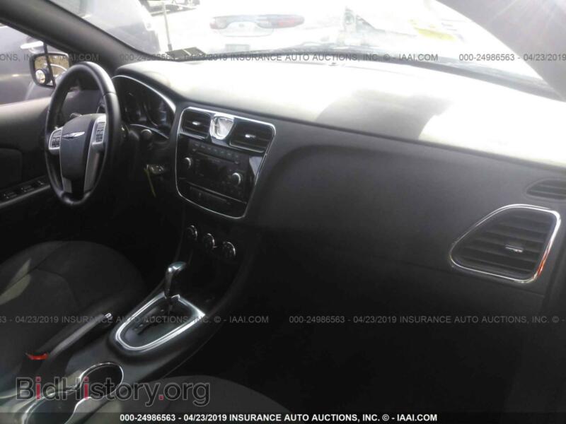 2012 Chrysler 200 (VIN 1C3CCBBB0CN176783) — фото 8 из 10