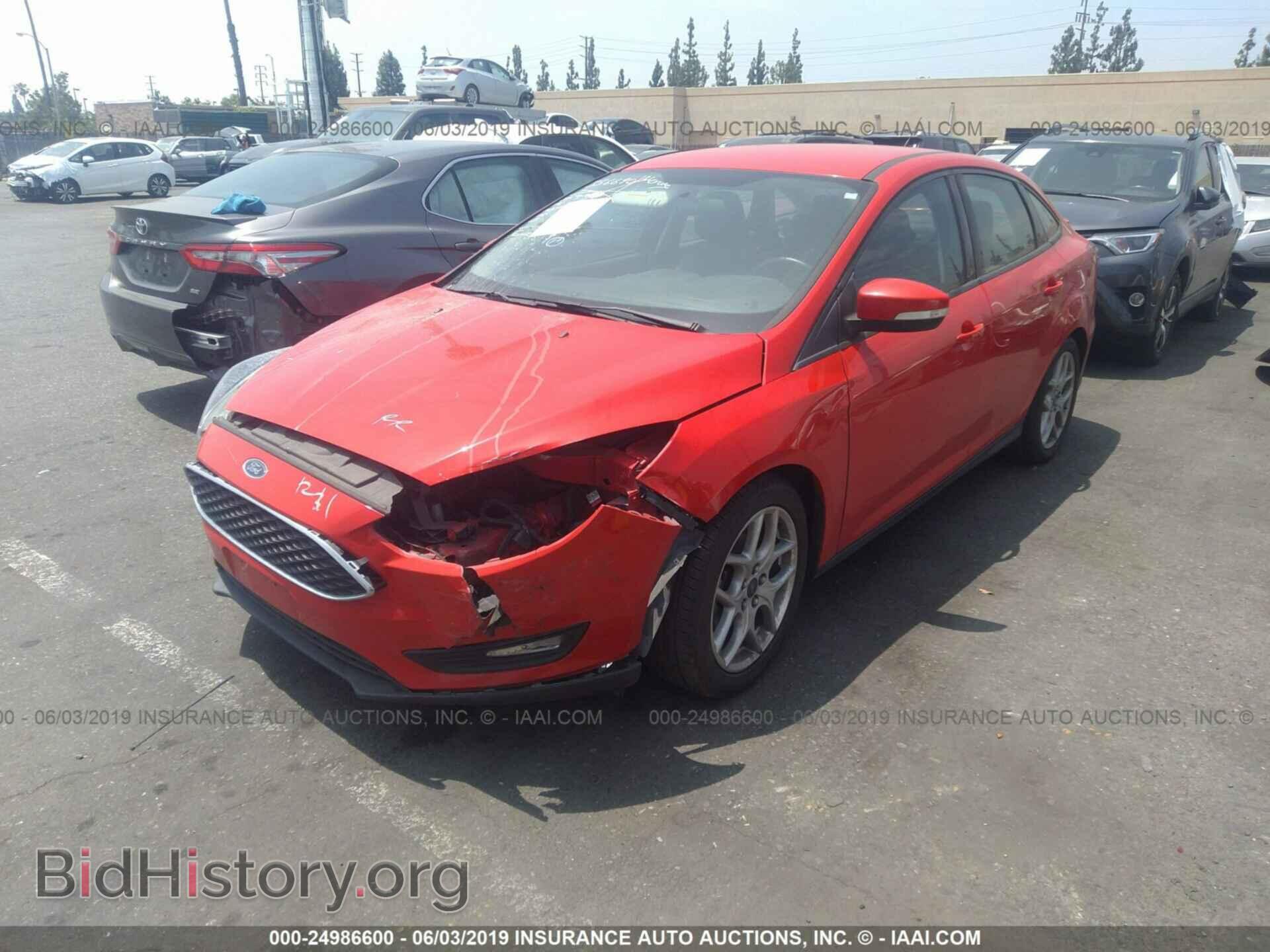 2015 FORD FOCUS - VIN: 1FADP3F23FL319882 - Photo 2