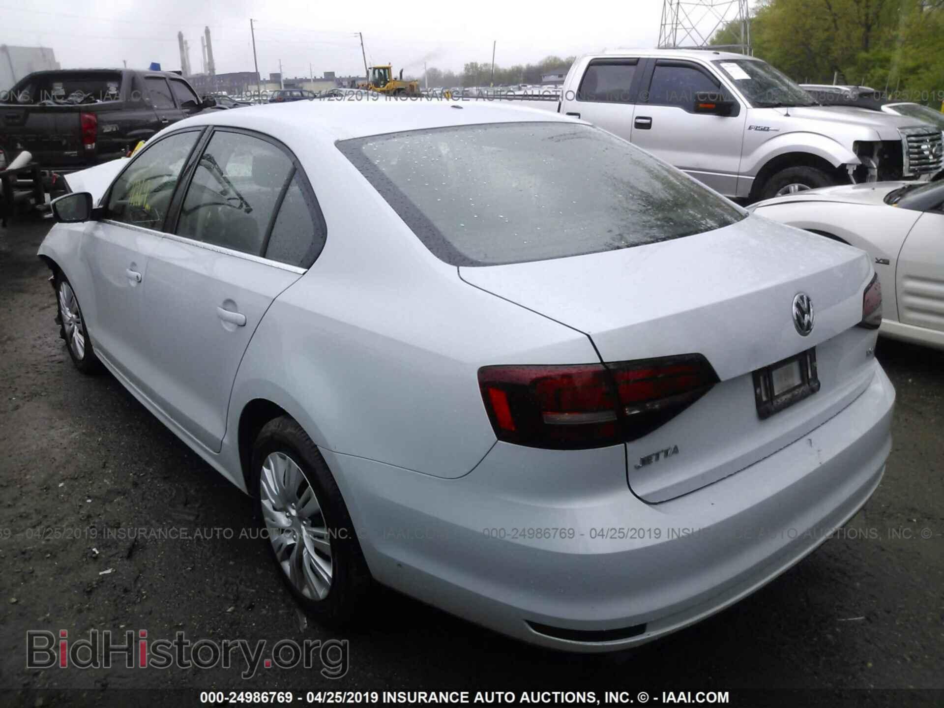 2017 VOLKSWAGEN JETTA - VIN: 3VW2B7AJ8HM299116 - Фото 3