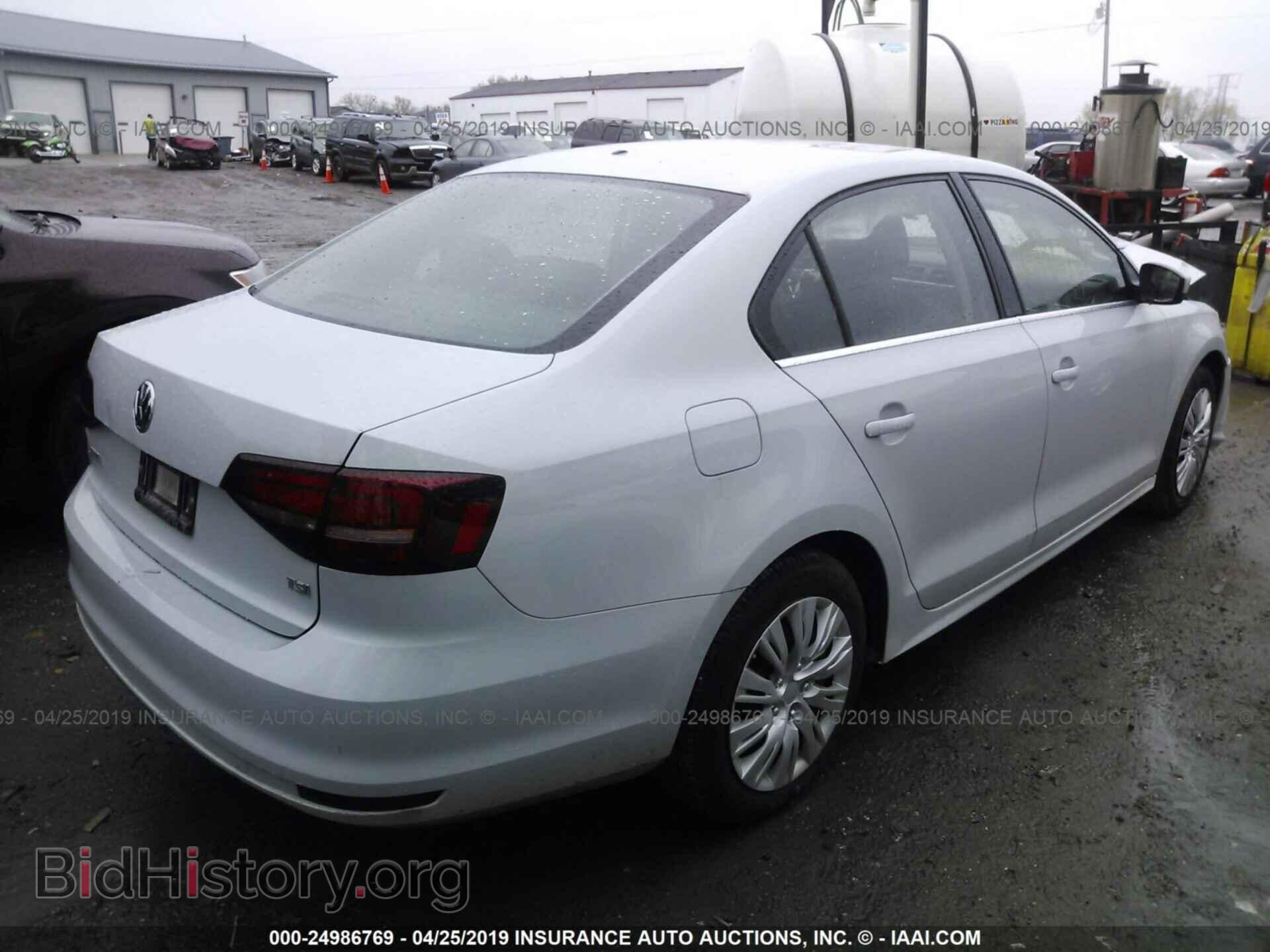 2017 VOLKSWAGEN JETTA - VIN: 3VW2B7AJ8HM299116 - Фото 4
