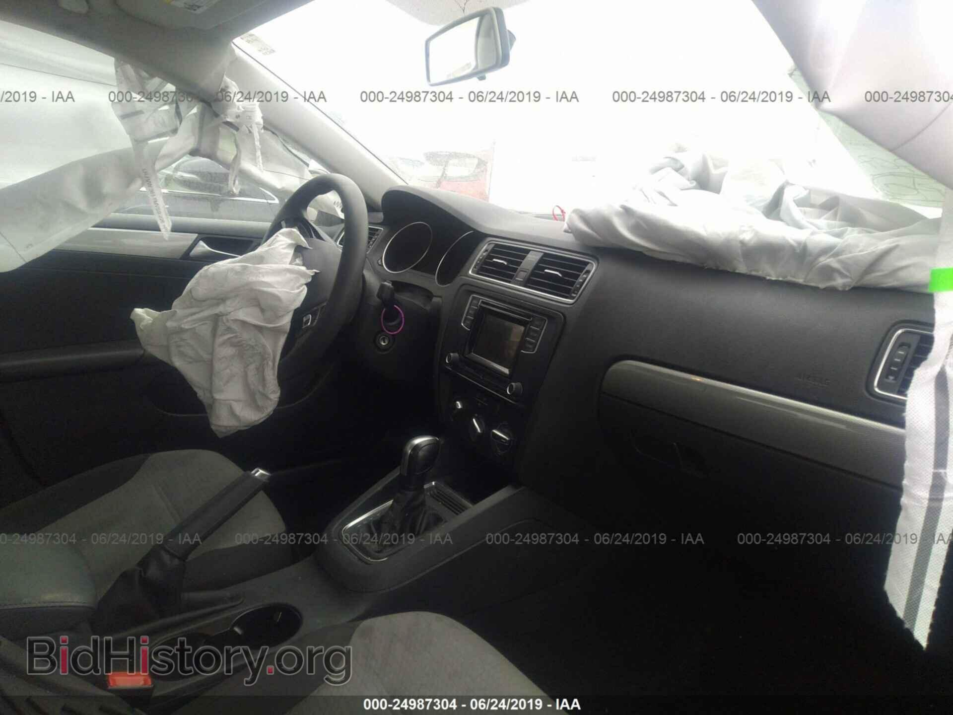 2017 VOLKSWAGEN JETTA - VIN: 3VW2B7AJ6HM296733 - Photo 5