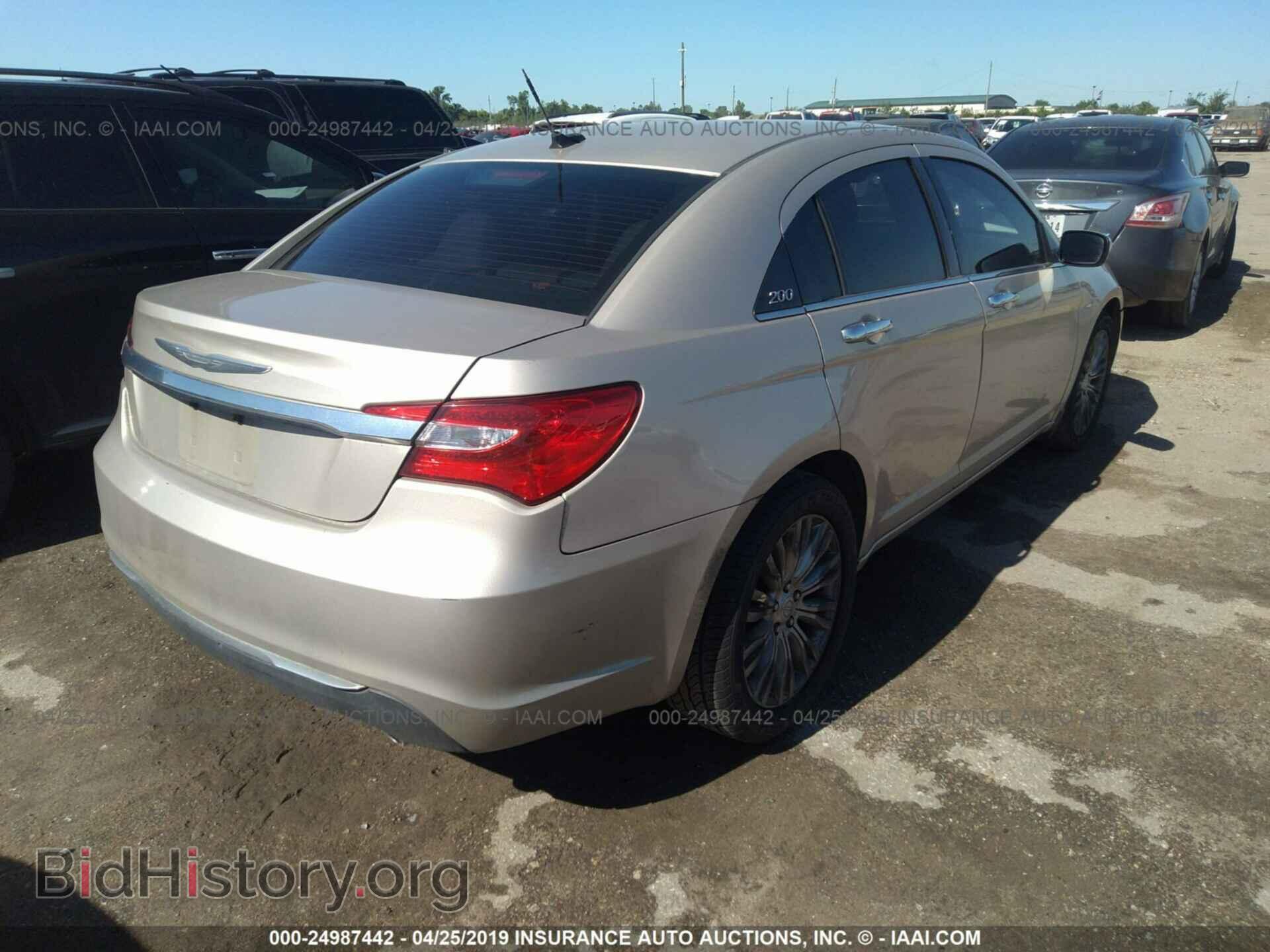 2013 CHRYSLER 200 - VIN: 1C3CCBCG4DN575515 - Photo 4