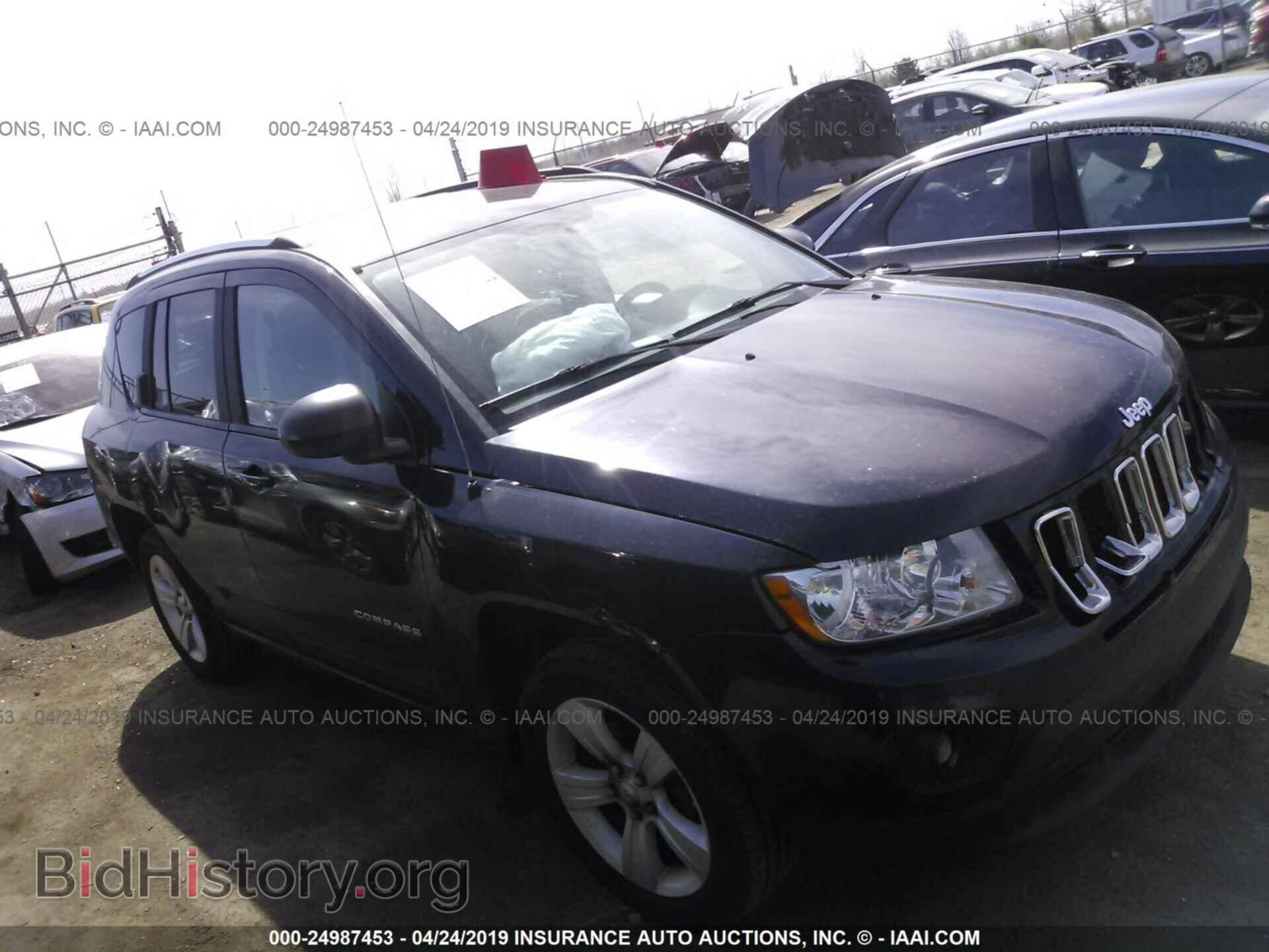Фотография 1J4NT1FB3BD224588 - JEEP COMPASS 2011