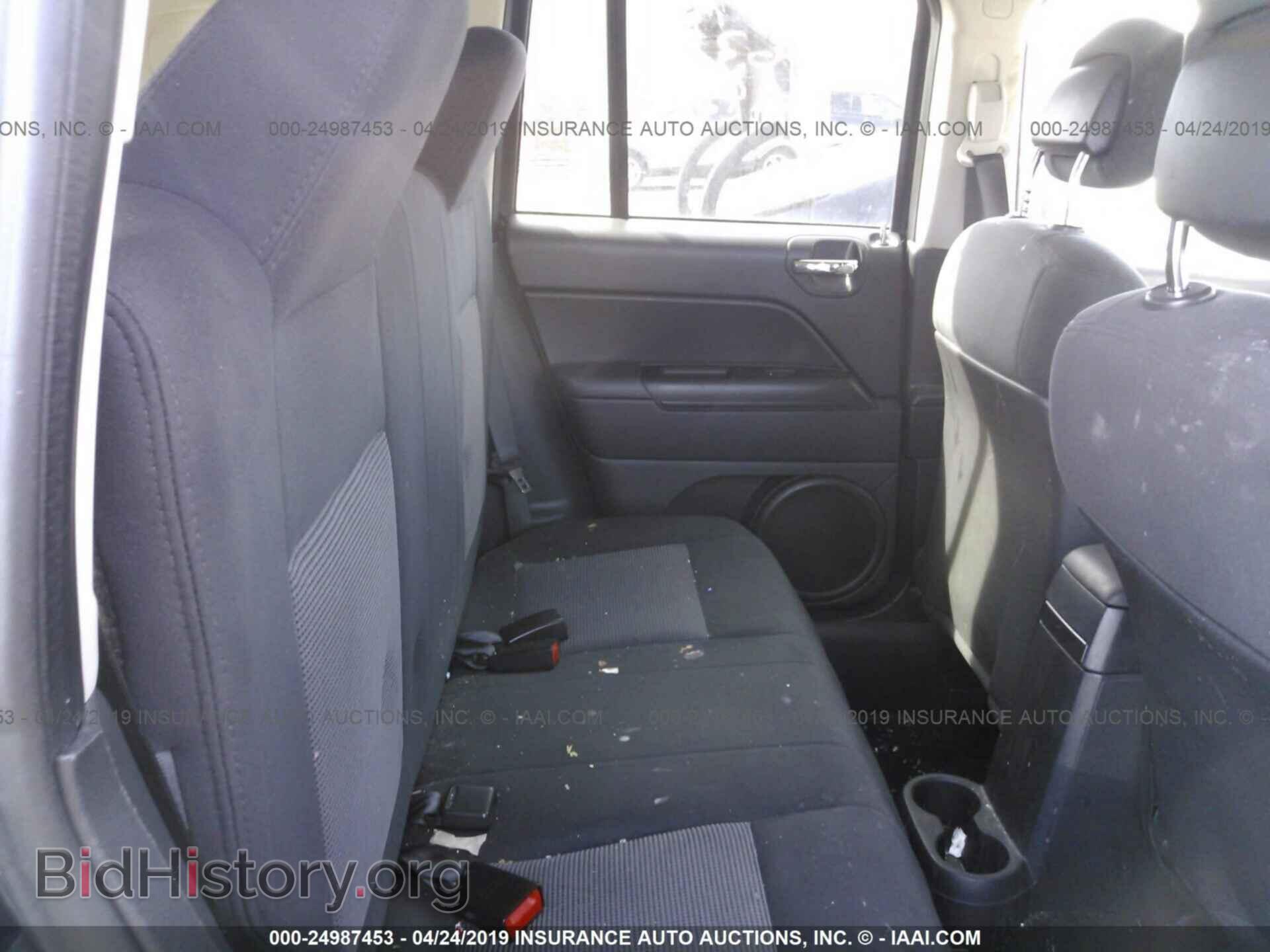2011 JEEP COMPASS - VIN: 1J4NT1FB3BD224588 - Фото 8
