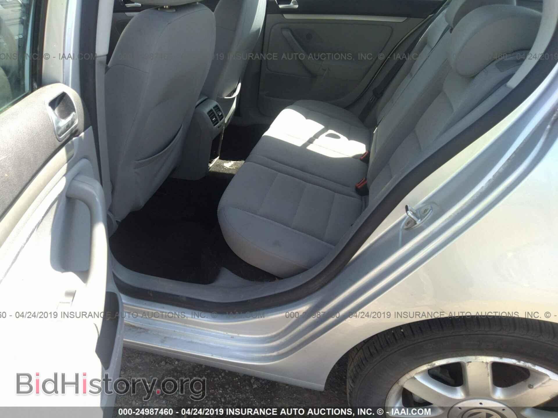 2008 VOLKSWAGEN RABBIT - VIN: WVWDB71K68W318167 - Фото 8