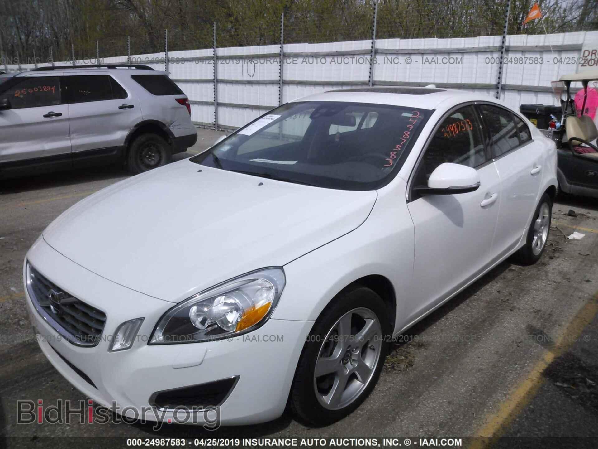 2012 VOLVO S60 - VIN: YV1622FSXC2046768 - Фото 2