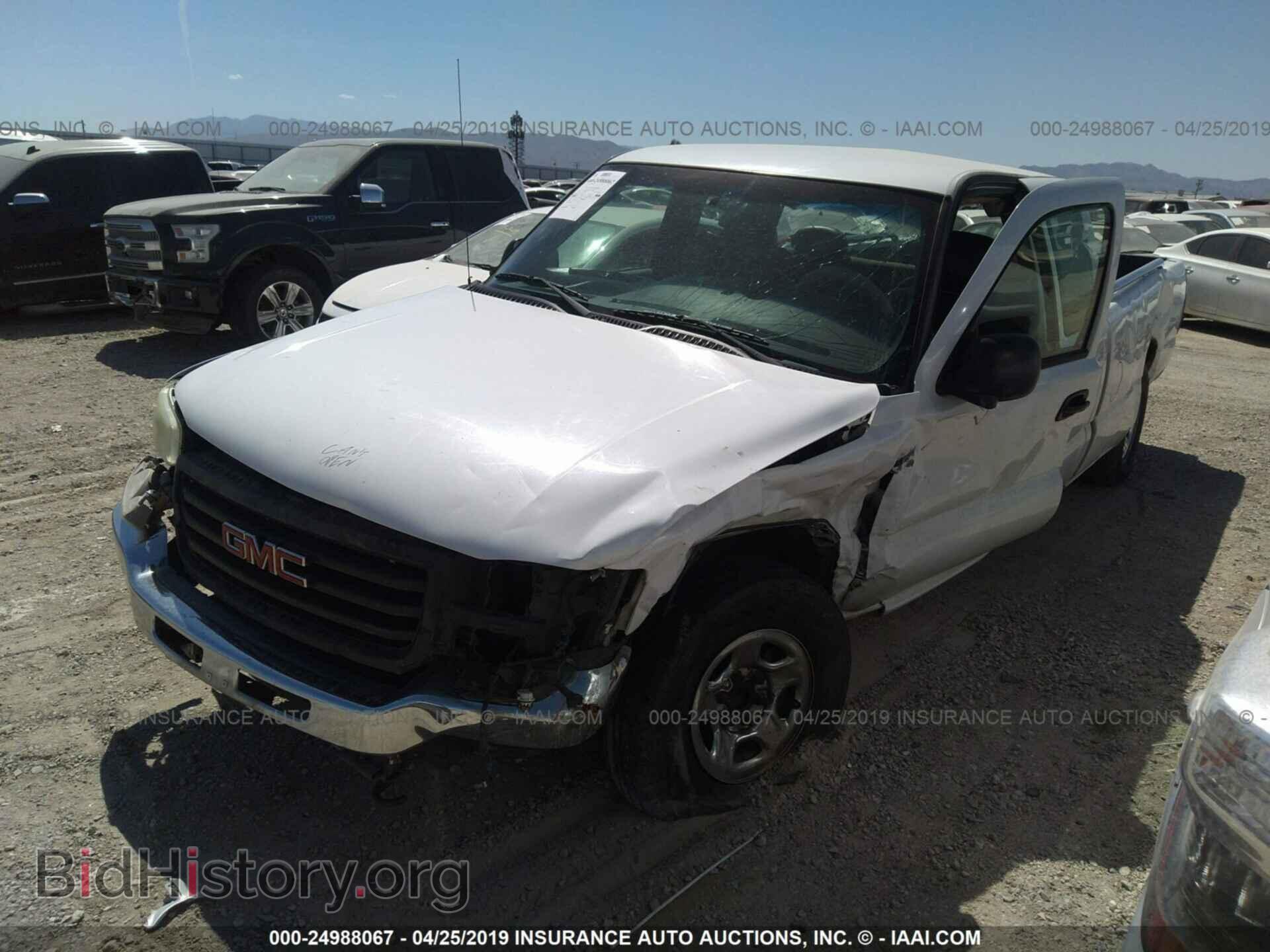 2004 GMC NEW SIERRA - VIN: 1GTEC19V14E127561 - Фото 2