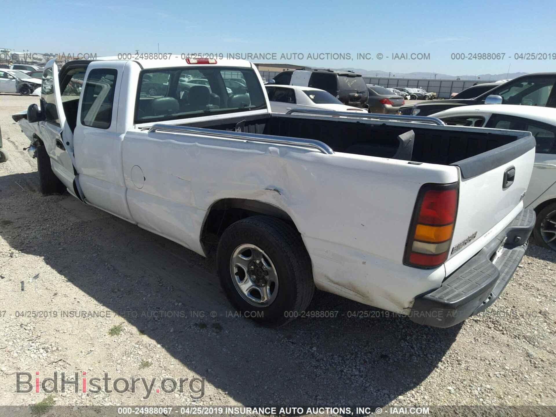 2004 GMC NEW SIERRA - VIN: 1GTEC19V14E127561 - Фото 3