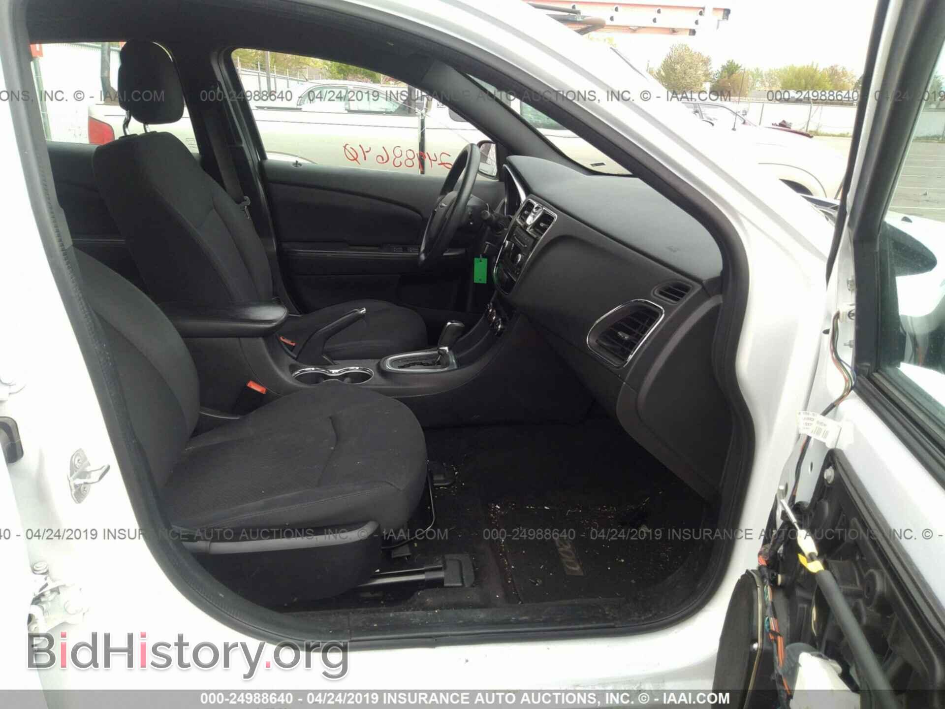 2014 CHRYSLER 200 - VIN: 1C3CCBAB7EN205636 - Фото 5