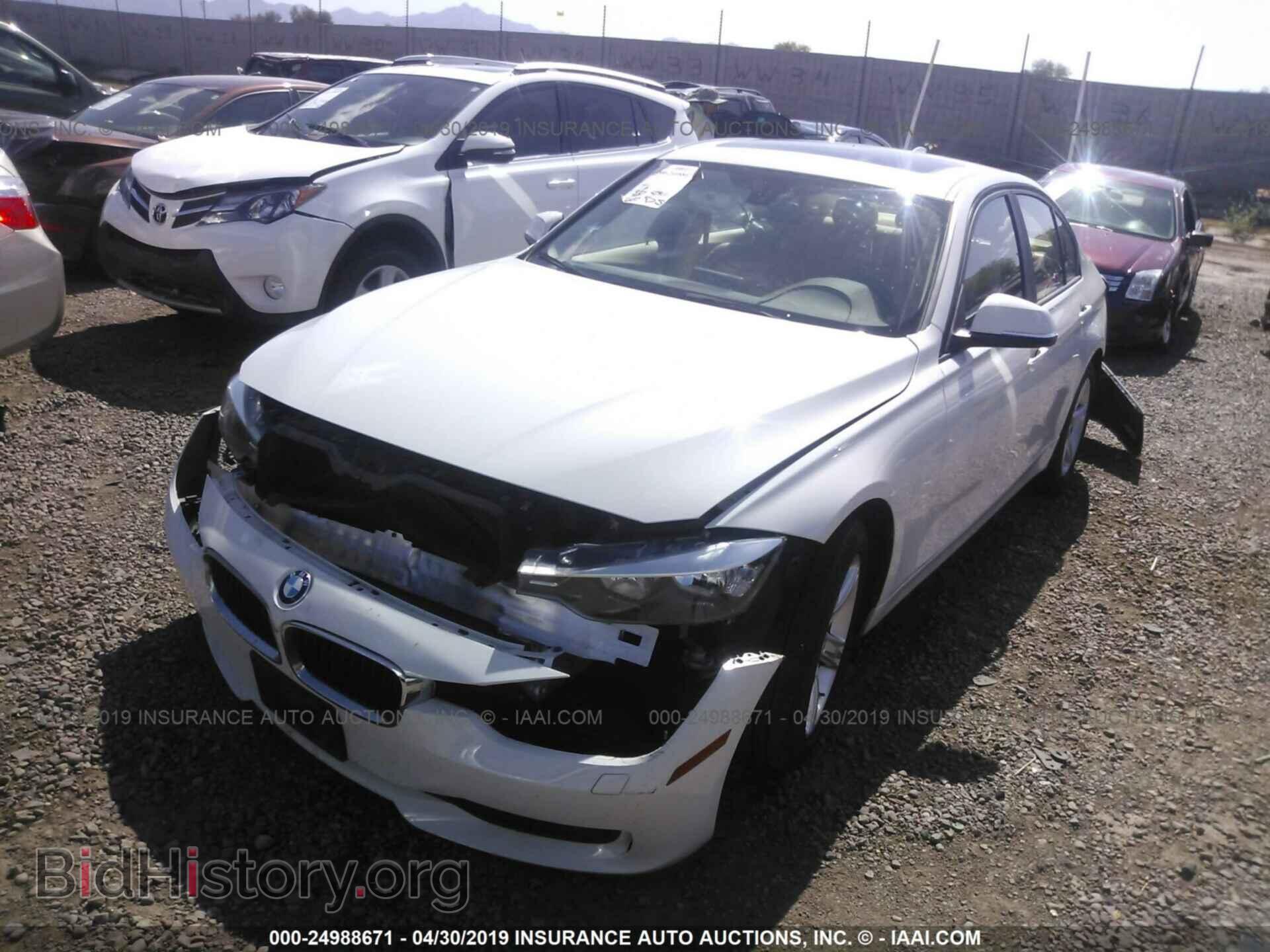 2013 BMW 320 - VIN: WBA3C3C58DF980672 - Photo 2