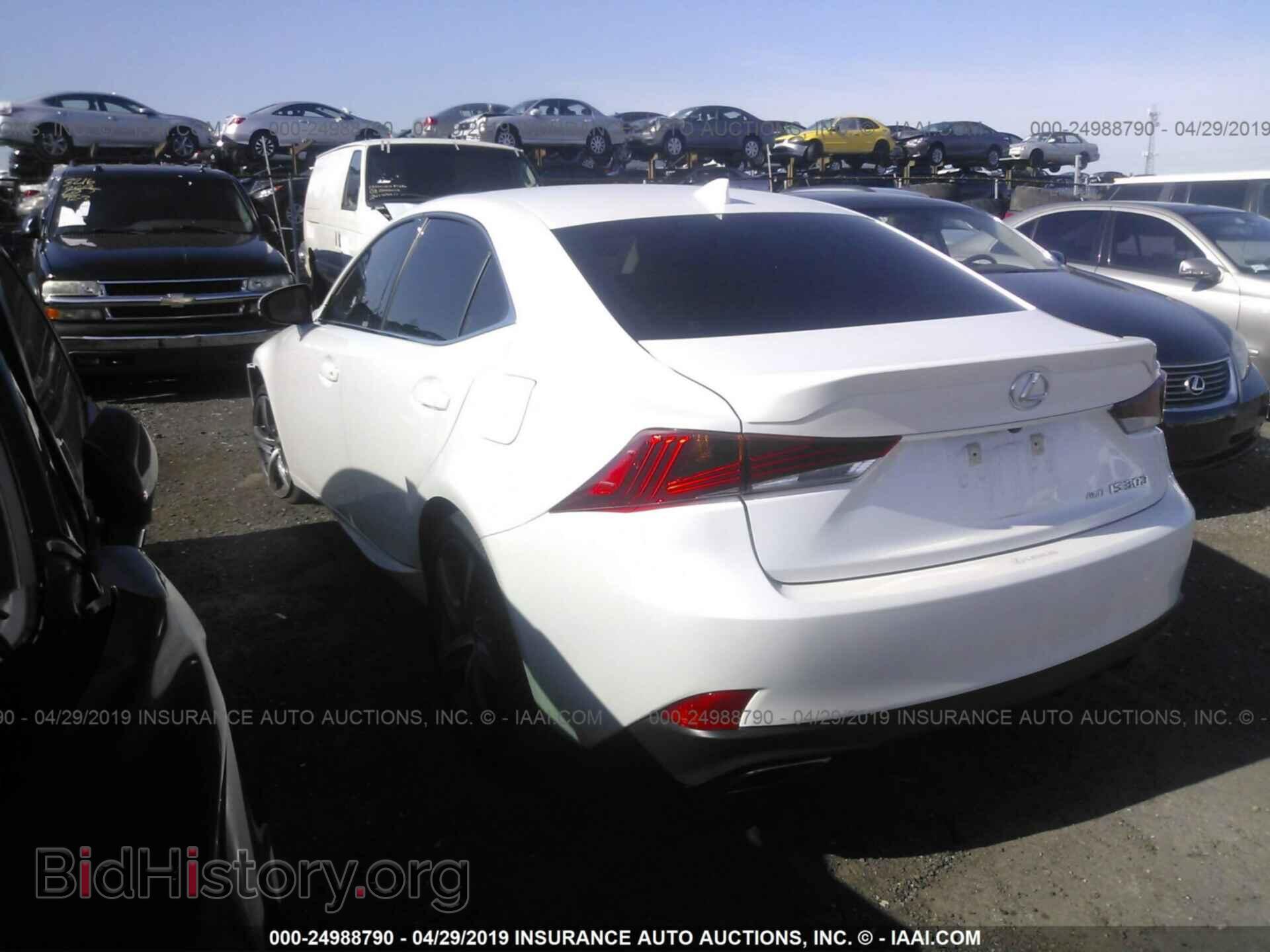 2018 LEXUS IS - VIN: JTHC81D27J5029490 - Фото 3
